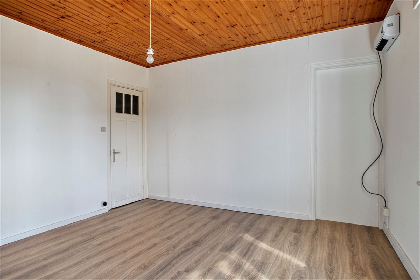 Te renoveren woning centurm Anzegem foto 18