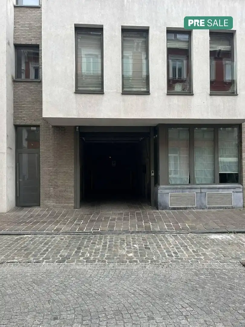Garage te koop Niklaas Desparsstraat 10/box 211 - 8000 Brugge