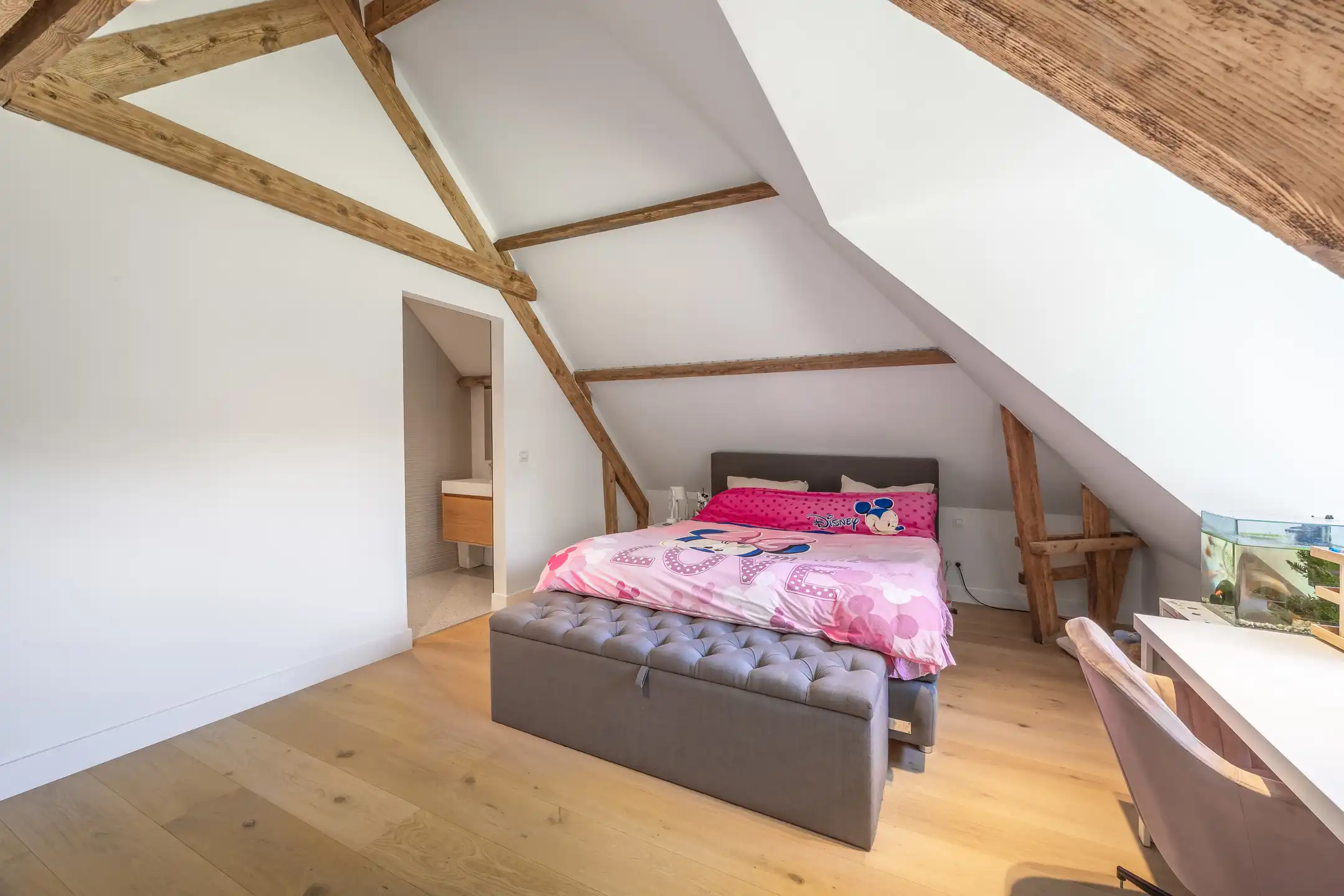 Luxe gerenoveerde villa (EPC A) op riant hoekperceel foto 41