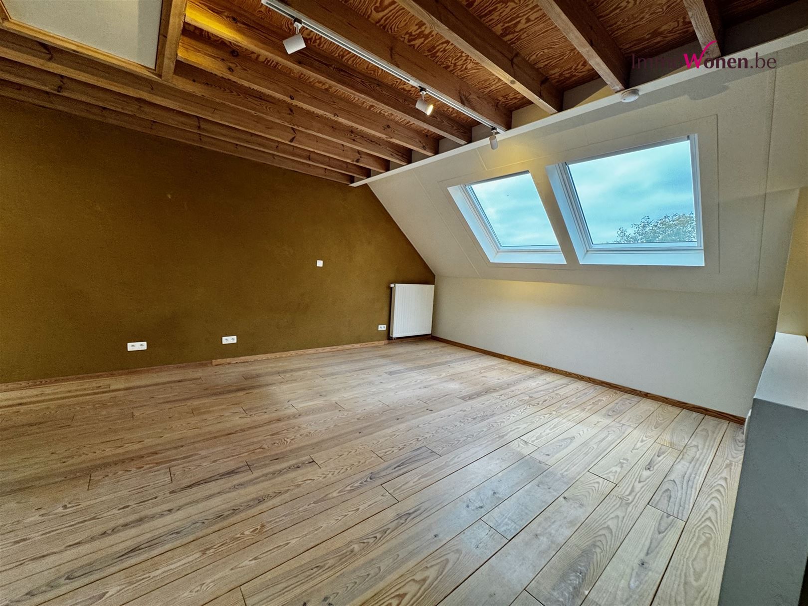 Tinne van ImmoWonen.be verhuurt dit fijne huisje met garage foto 18