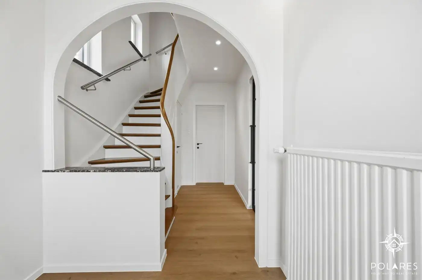 Volledige gerenoveerde 3-gevel woning op toplocatie in Heverlee! foto 12
