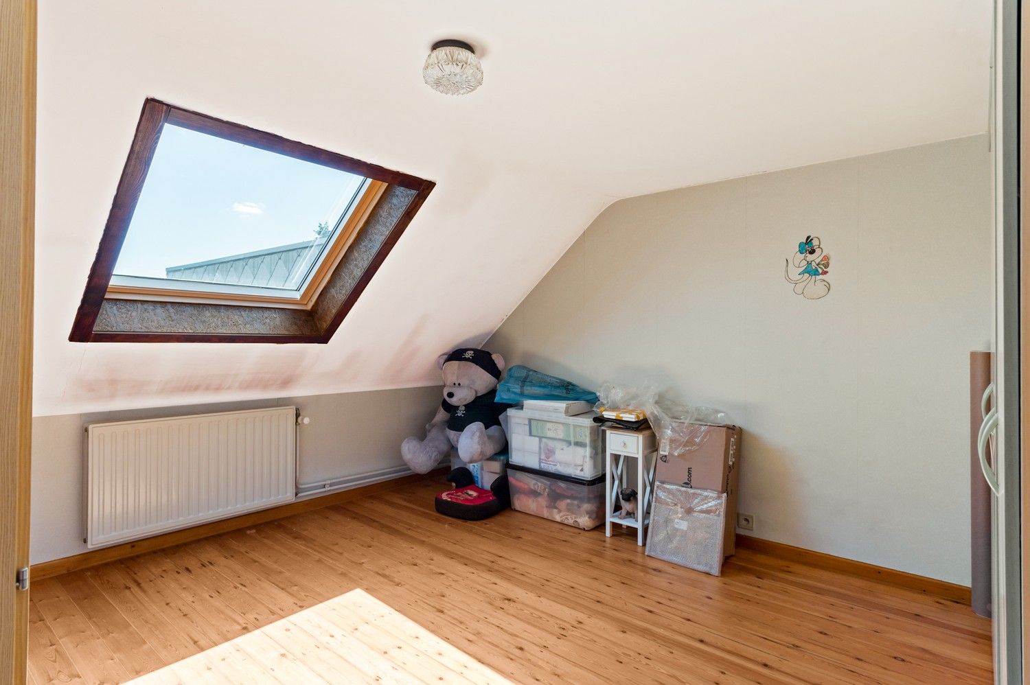 Huis met 3 - 4 slaapkamers, tuin en grote kelder in Wommelgem! foto 13