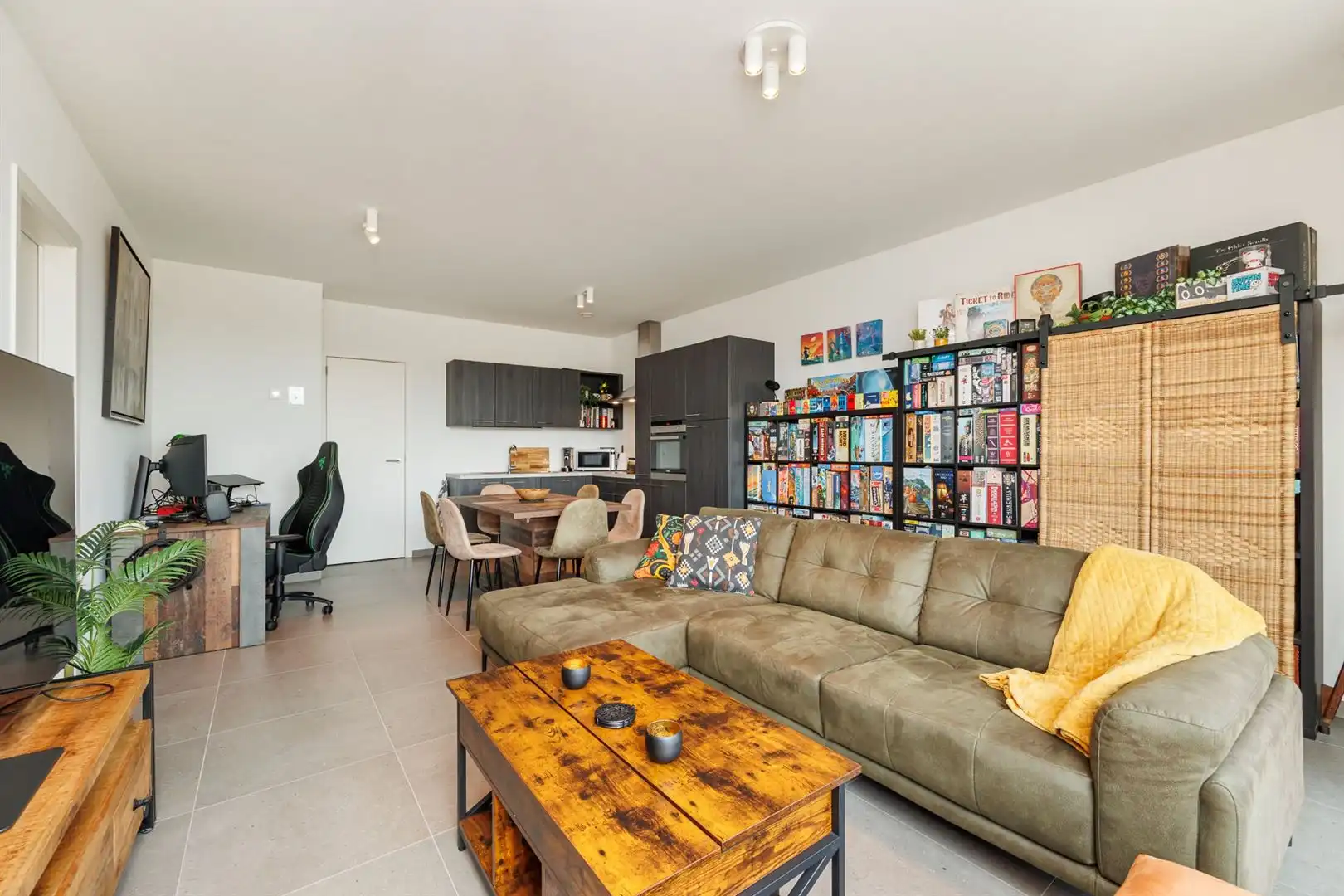 Modern appartement met ruim terras en prachtig zicht  foto 9