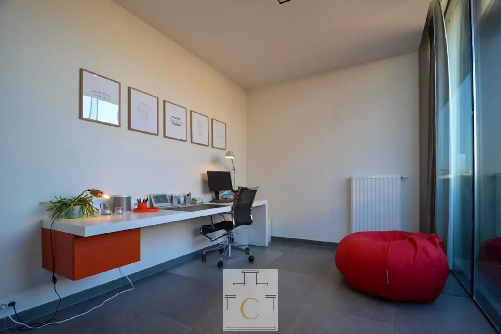 Lichtrijk appartement met terrassen en autostandplaats te St Michiels foto 10