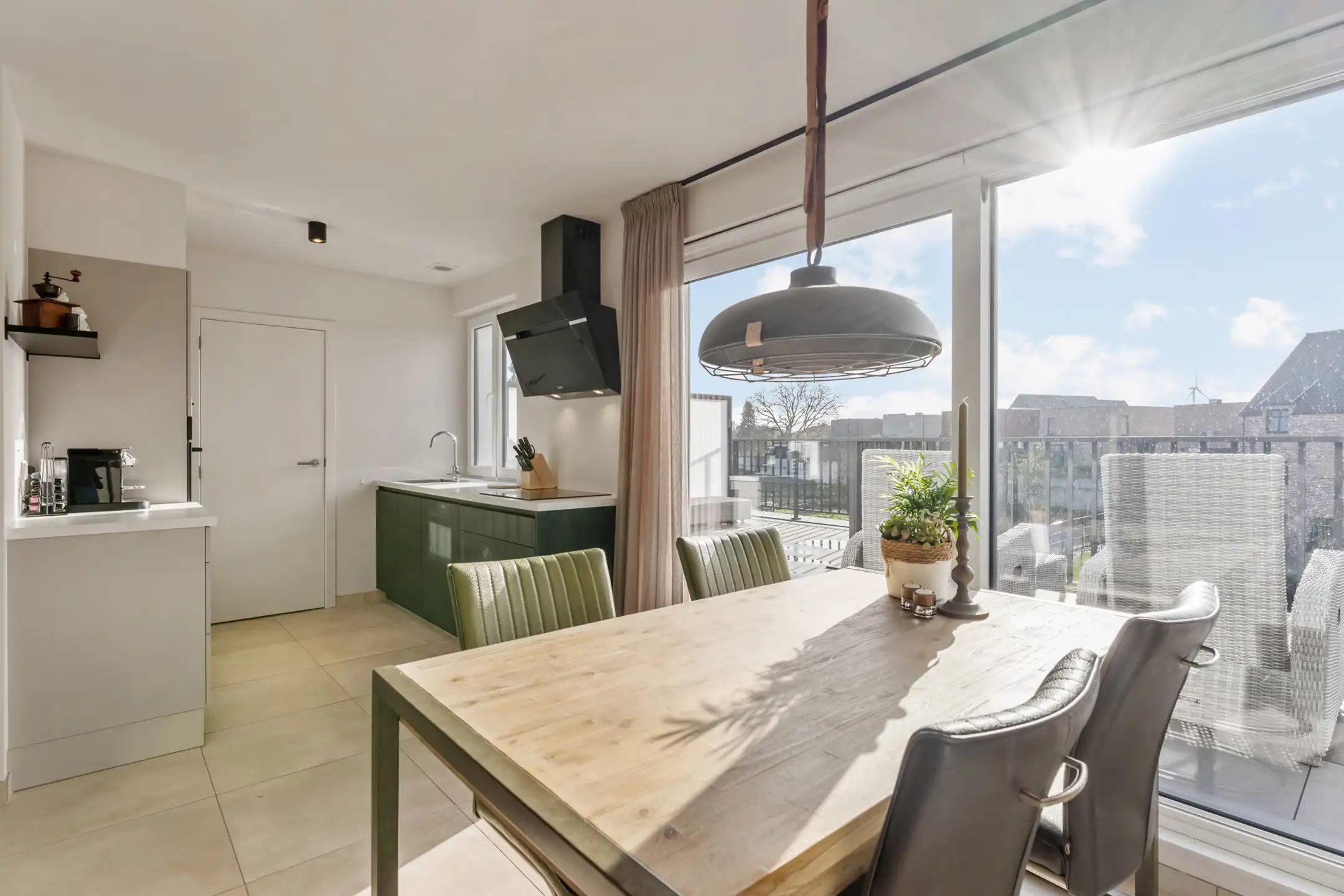 Recent duplex appartement met 2 parkings te Zichen foto 5