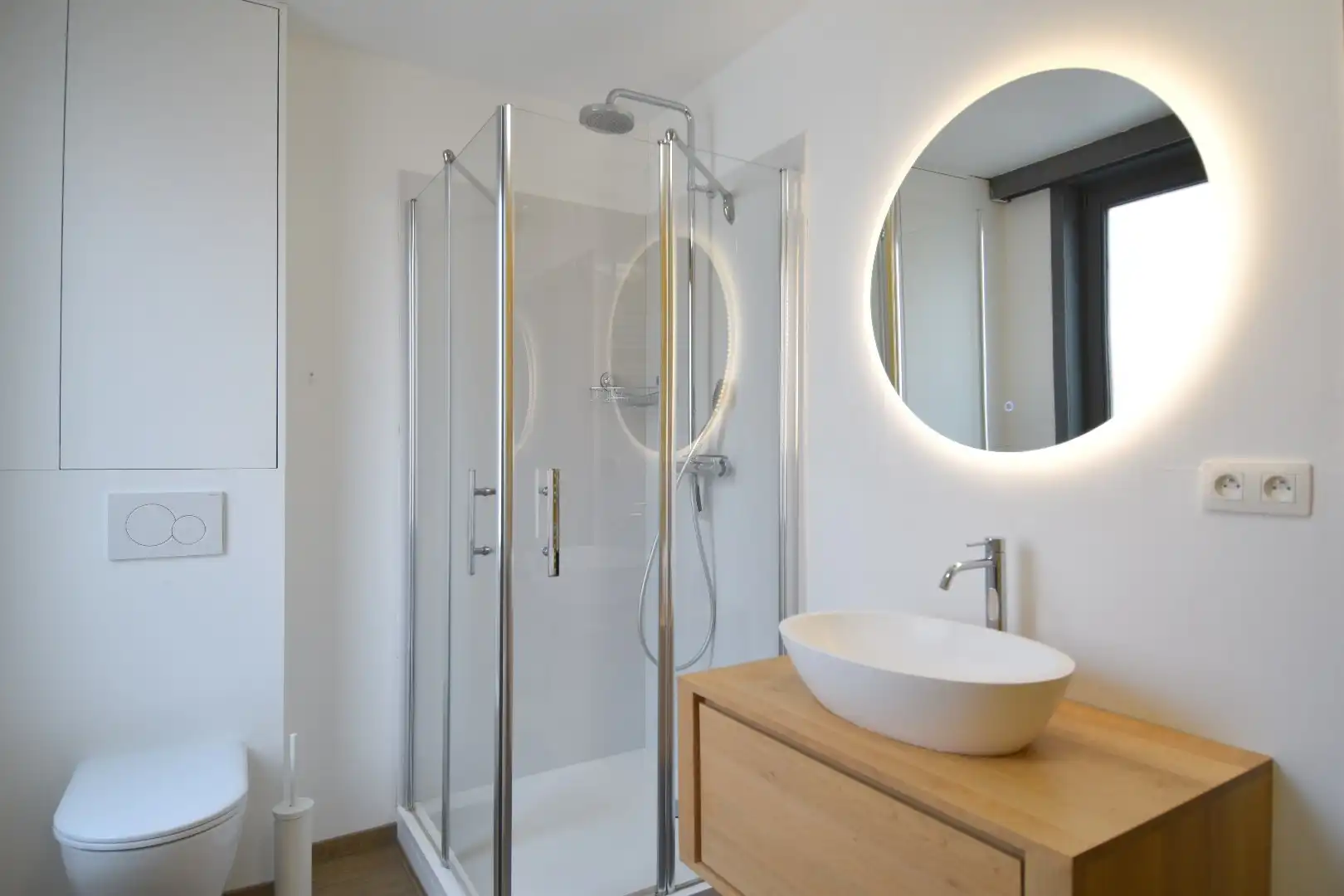 Gezellige instapklare stadswoning met 2 slaapkamers en tuin op topligging in Kortrijk foto 9