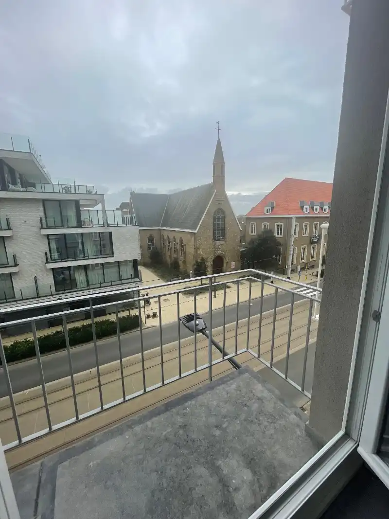 Zongericht appartement met centrale ligging in Oostduinkerke-bad, vlakbij de Zeedijk! foto 12