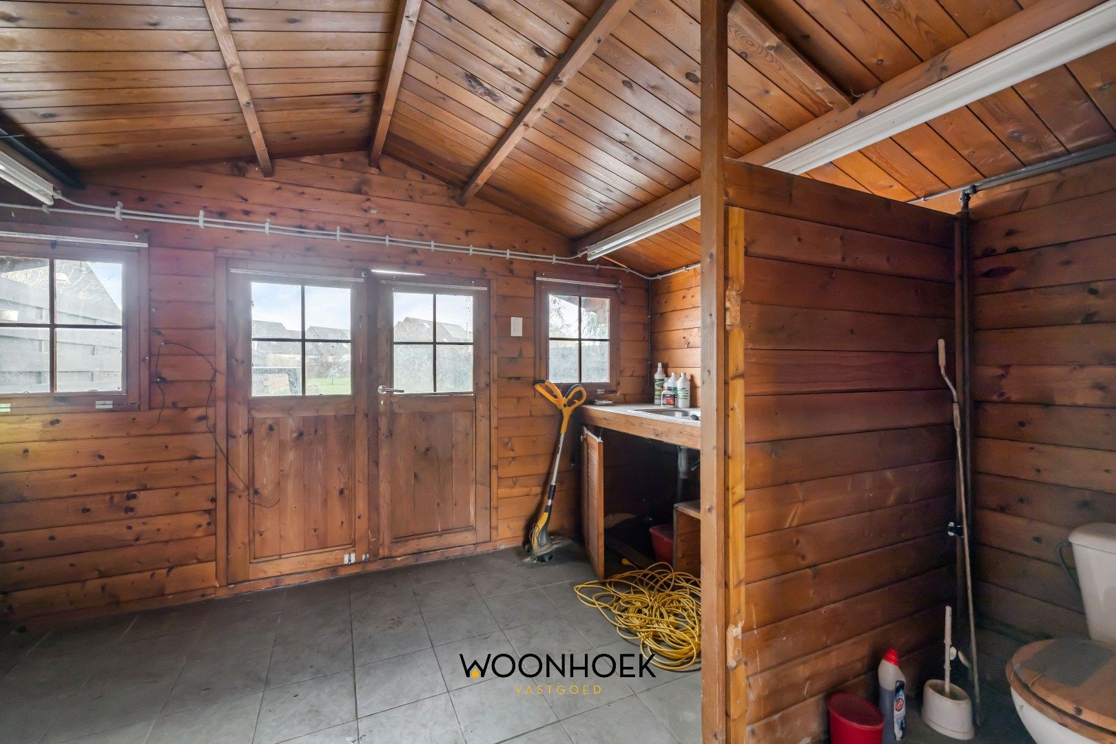 Instapklare 3-slpk woning op 884m² grond aan stadsrand foto 23