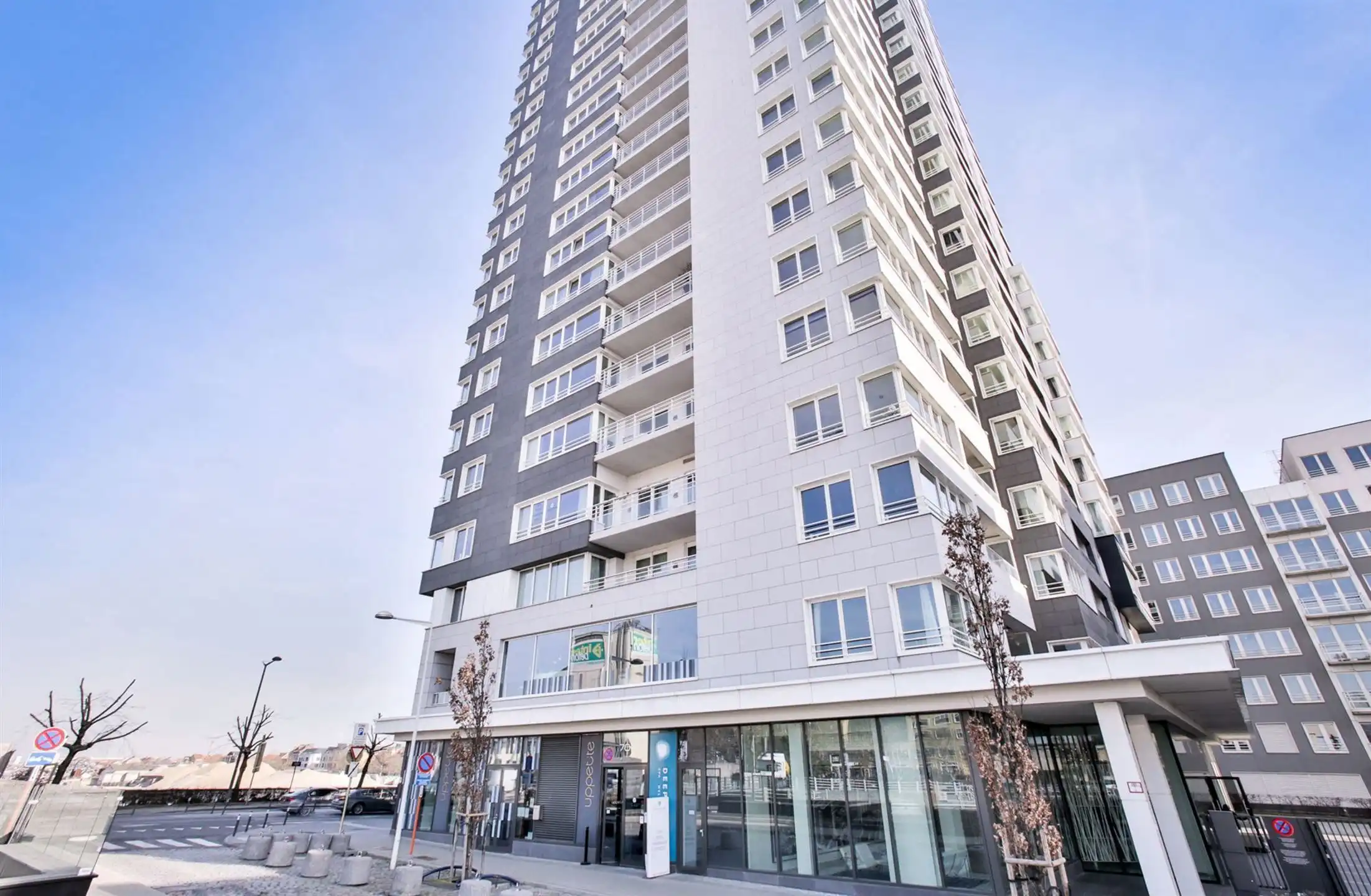 Emplacement de Parking Extérieur foto 2