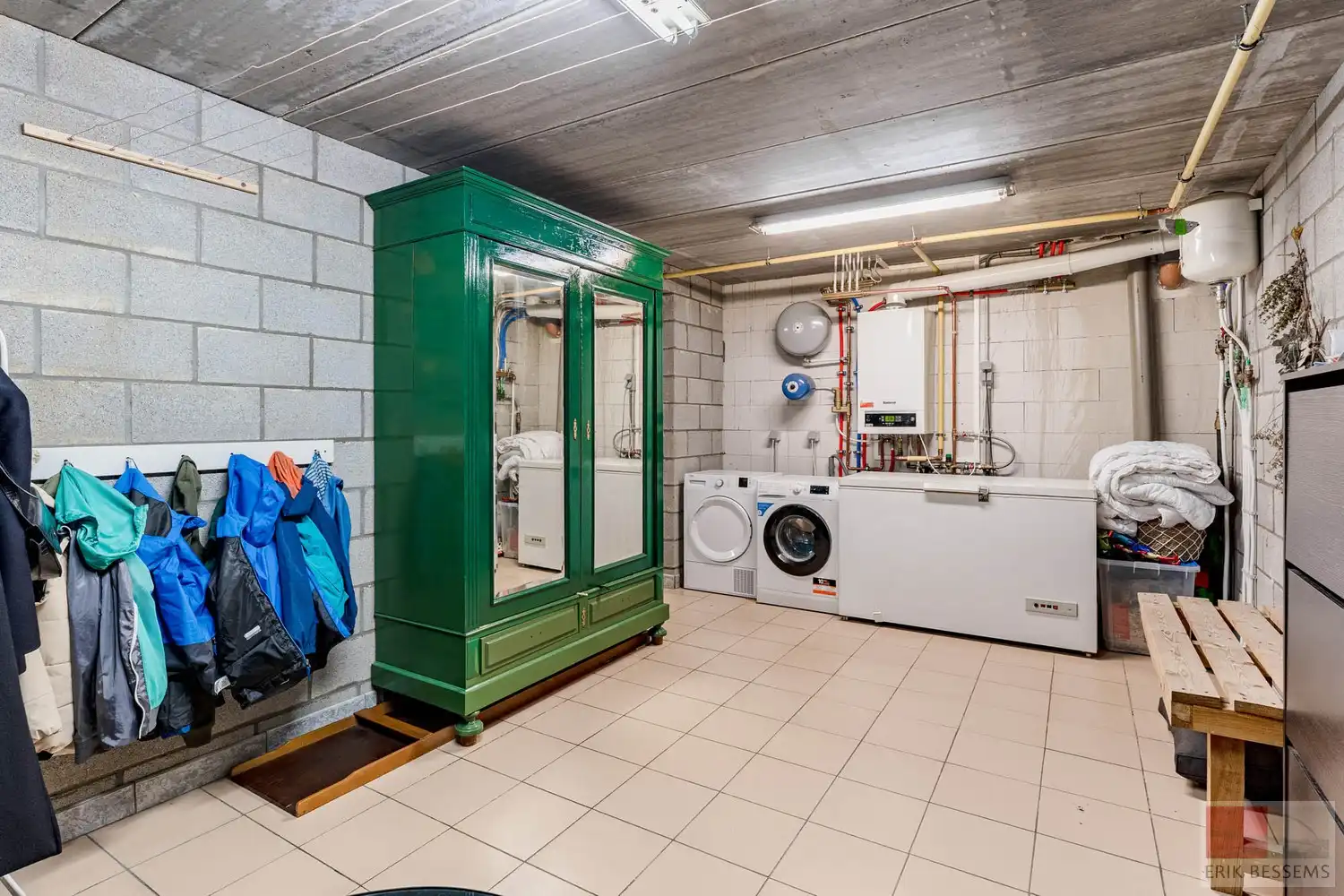 Energiezuinige woning gelegen op een perceel van 222m² met een woonoppervlakte van circa 163m² foto 4