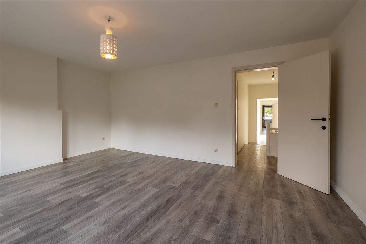 Royale gezinswoning, veel privacy, subliem terras foto 31
