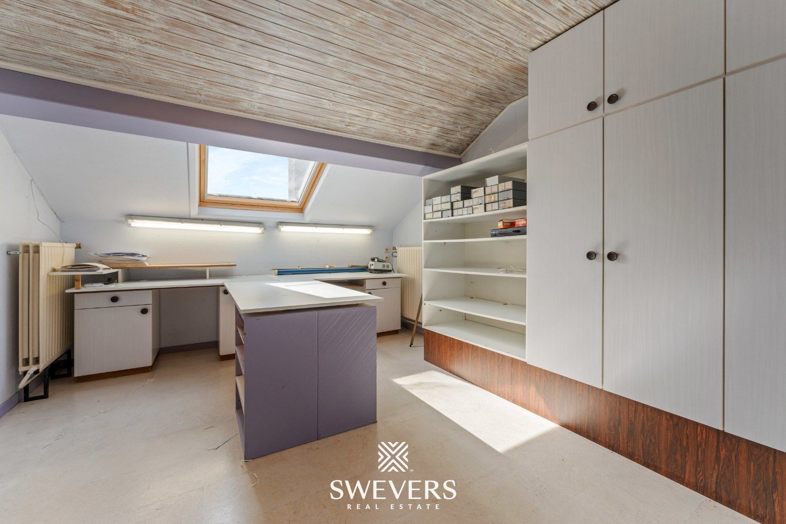 Ruime gezinswoning met 5 SLPK en veel potentieel in groene omgeving foto 18