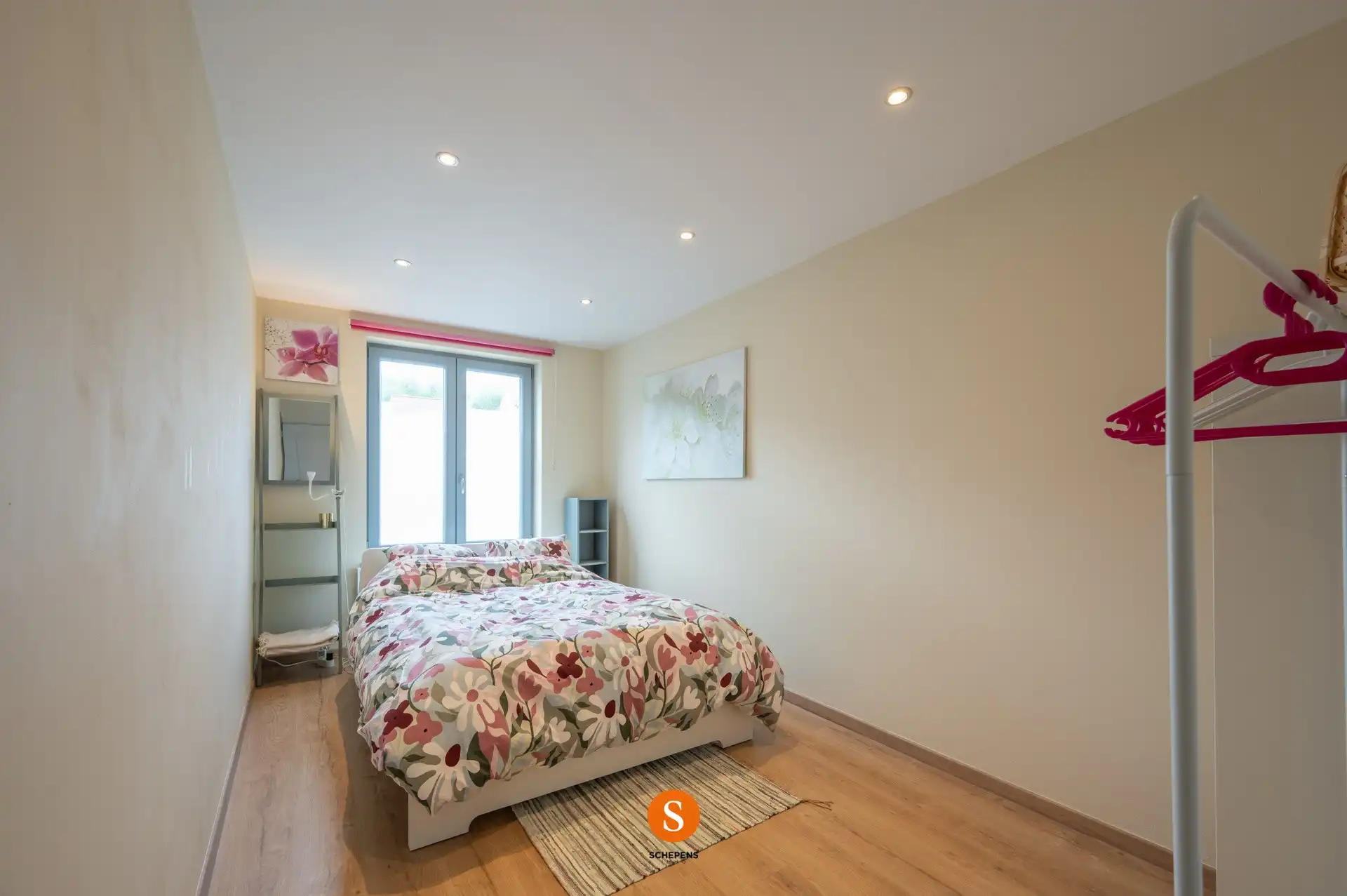 Instapklare woning met polyvalente ruimte, zonnige tuin en tal van mogelijkheden. foto 17