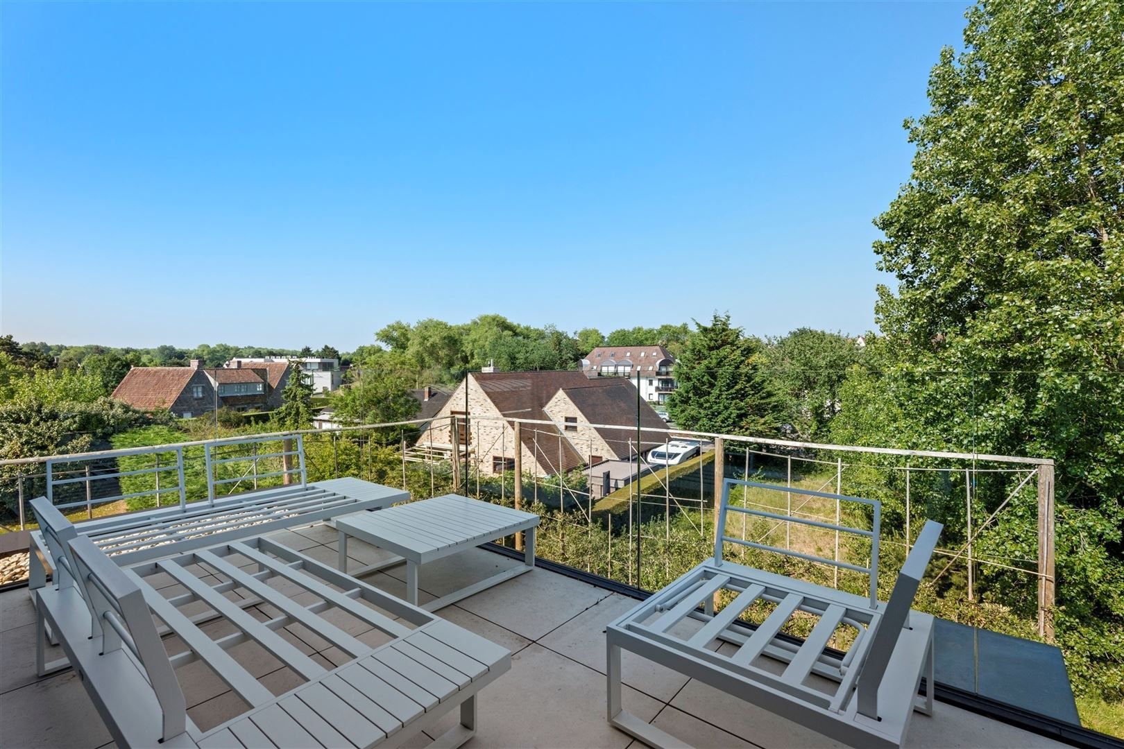 Splinternieuwe penthouse met grote terrassen in topgebouw foto 22
