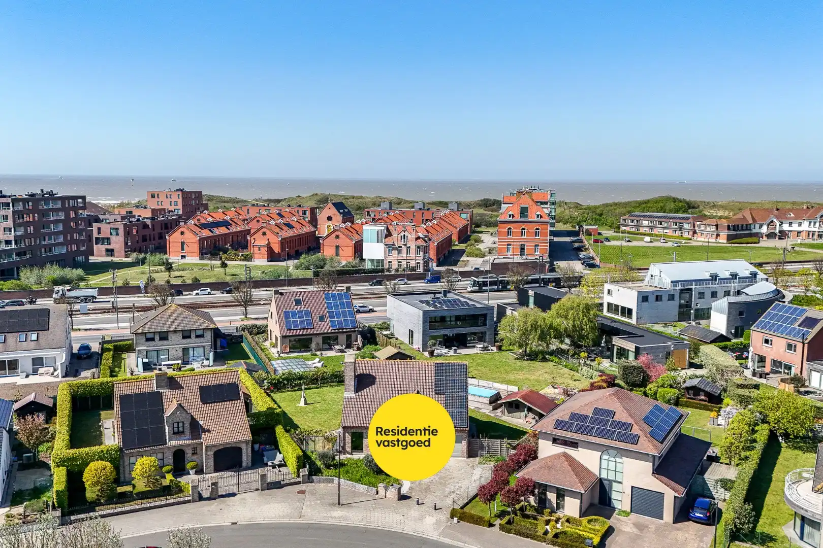 Ruime alleenstaande woning nabij zee en strand! foto 38