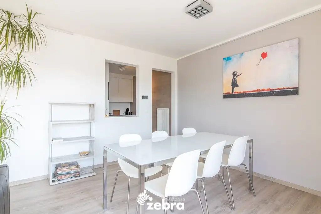 Goed onderhouden appartement met 3 slaapkamers in centrum Tielt! foto 10