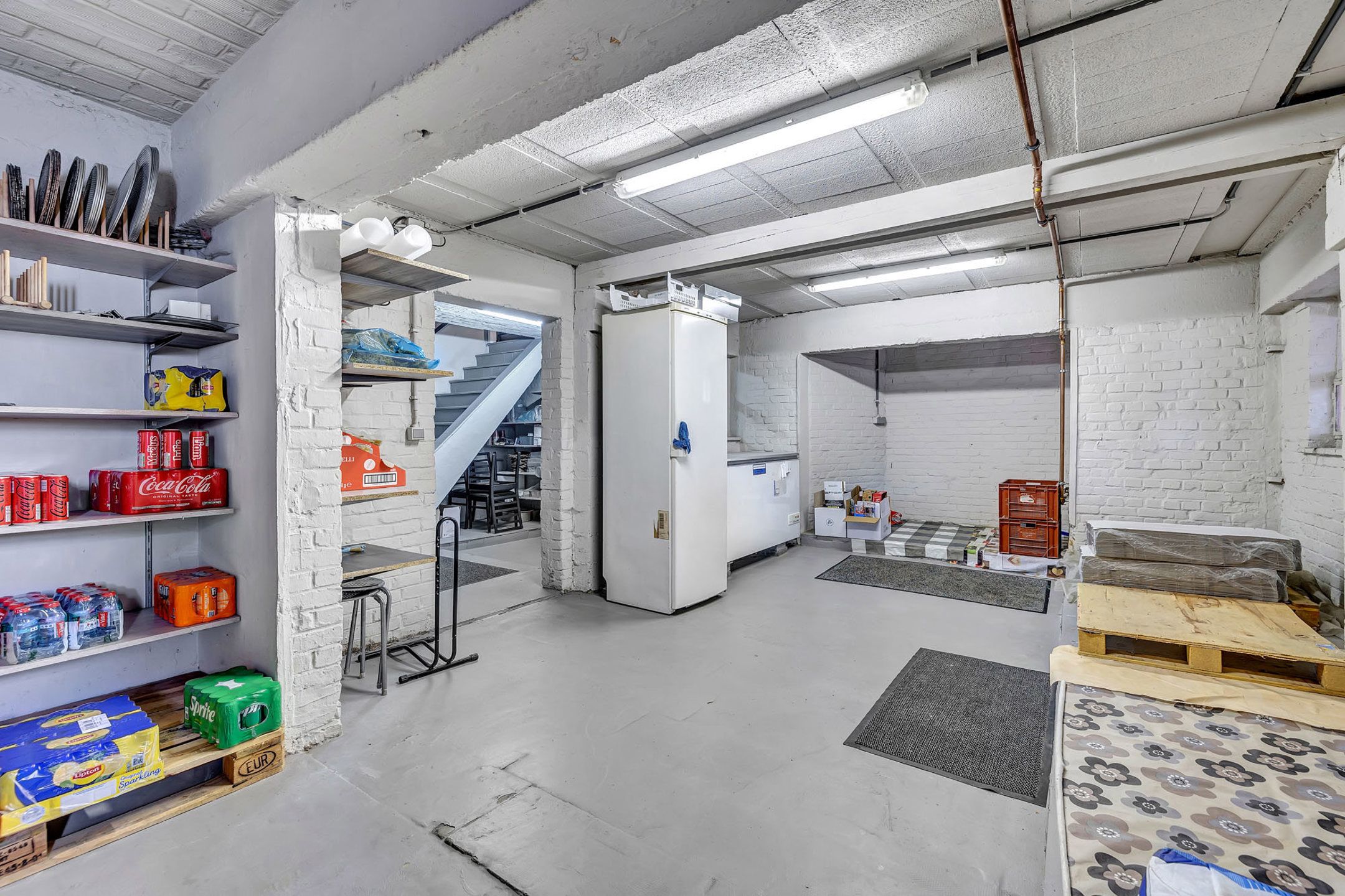 Authentieke woning met handelszaak op toplocatie foto 23