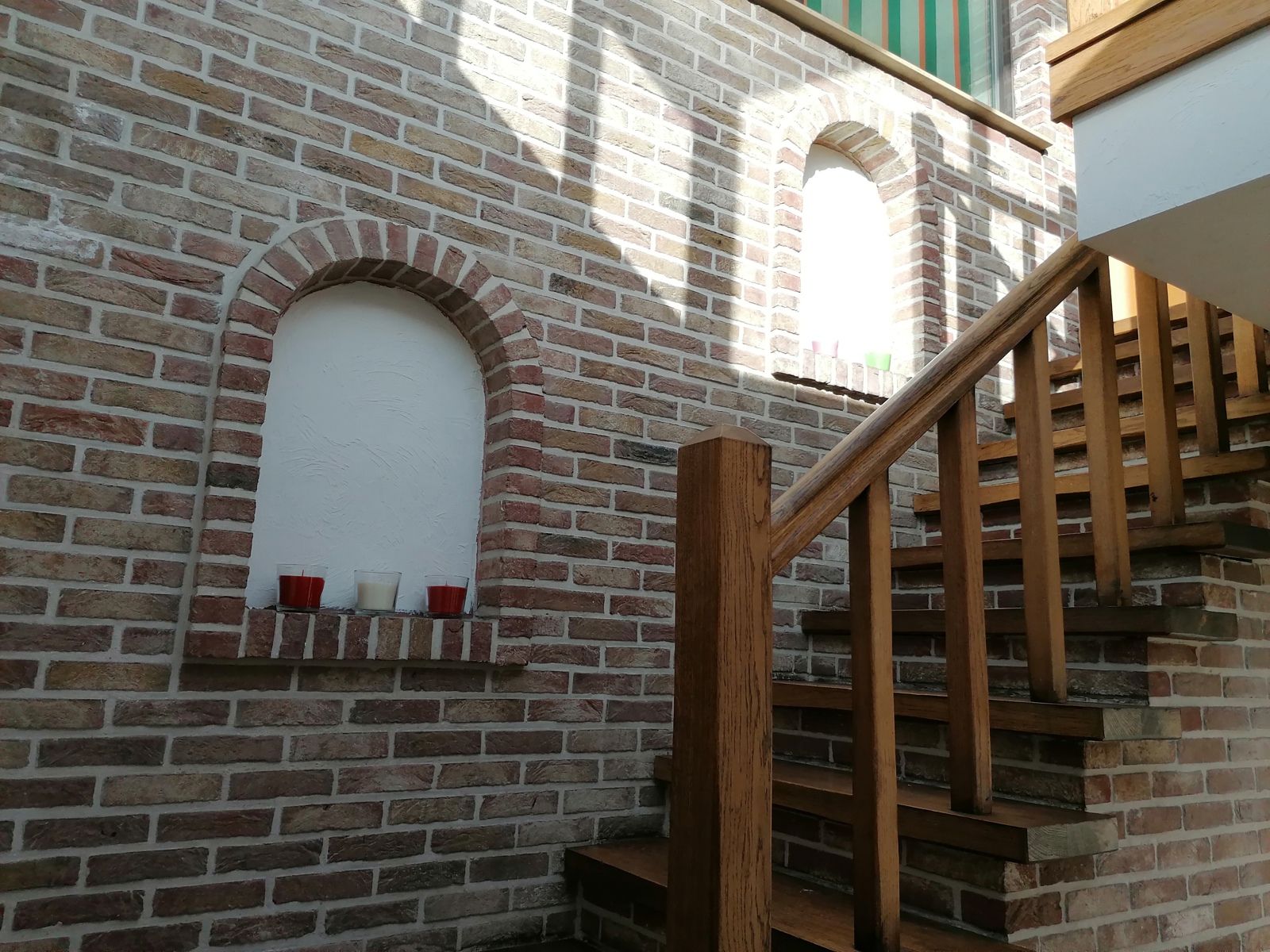 Handelspand met appartement woonst, toonzaal/showroom, atelier/loods en bouwgrond foto 12