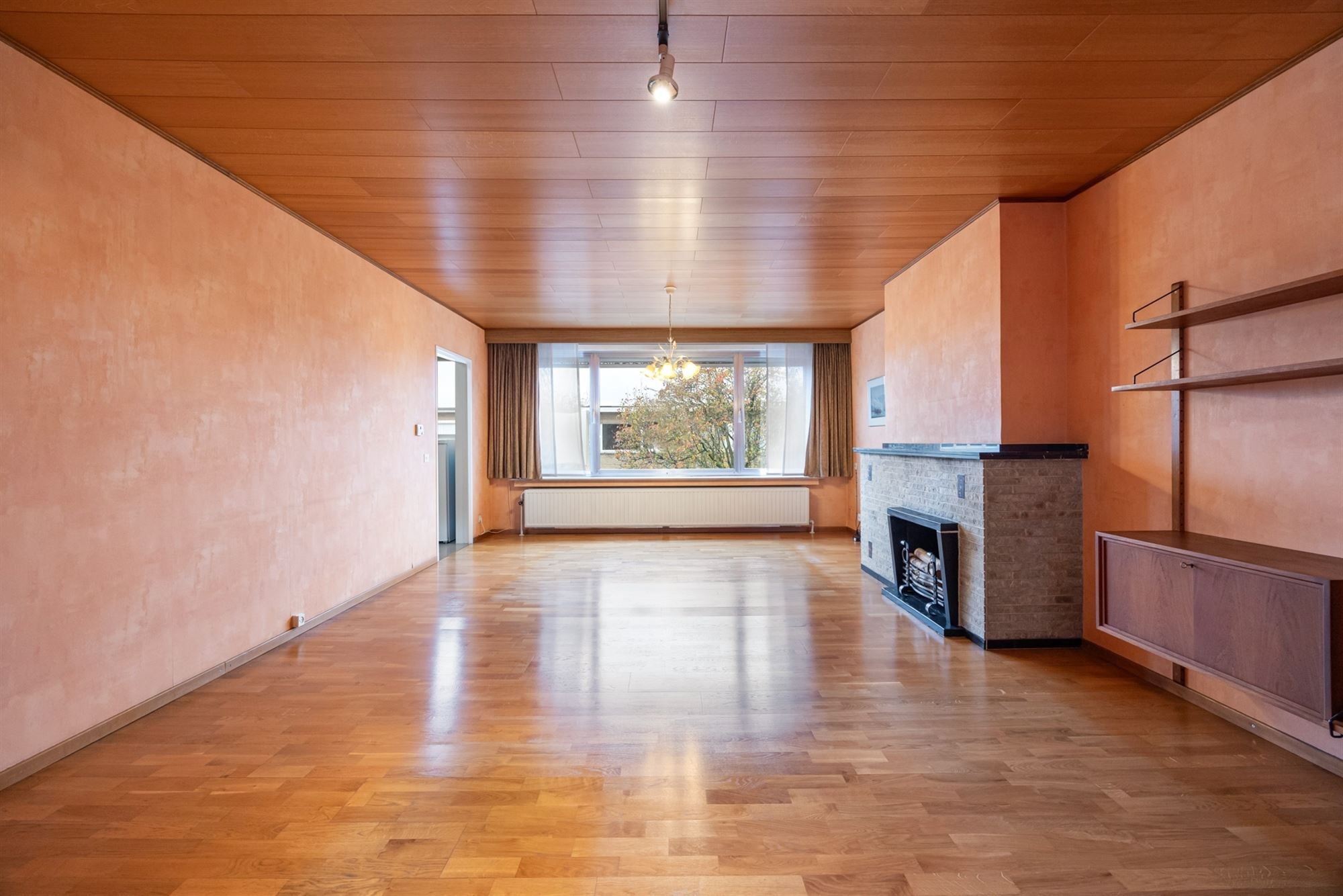 Op te frissen app. met 2 slpkmrs en terras foto 13