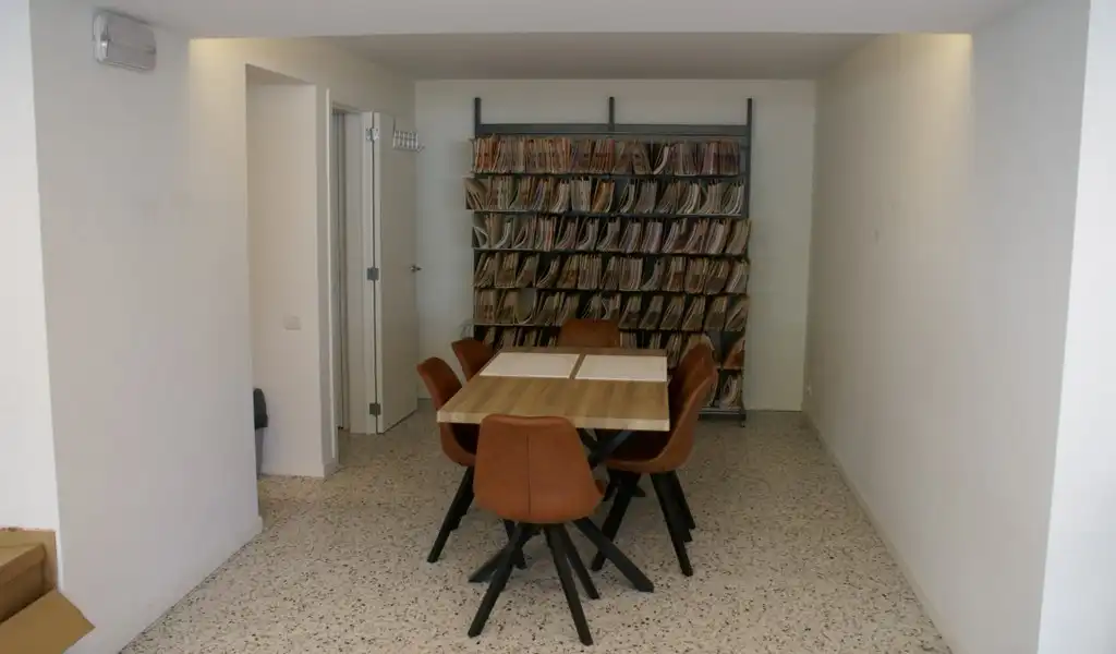 Burelen te huur in New Westral Business Center te Nazareth foto 4