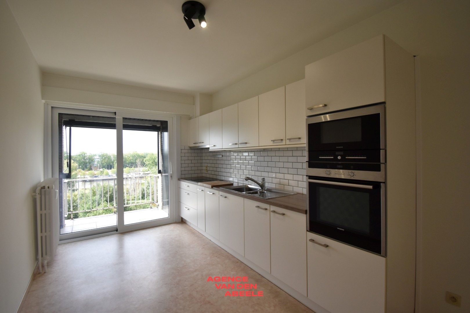 Appartement met 3 slaapkamers, 2 terrassen en garage foto 5