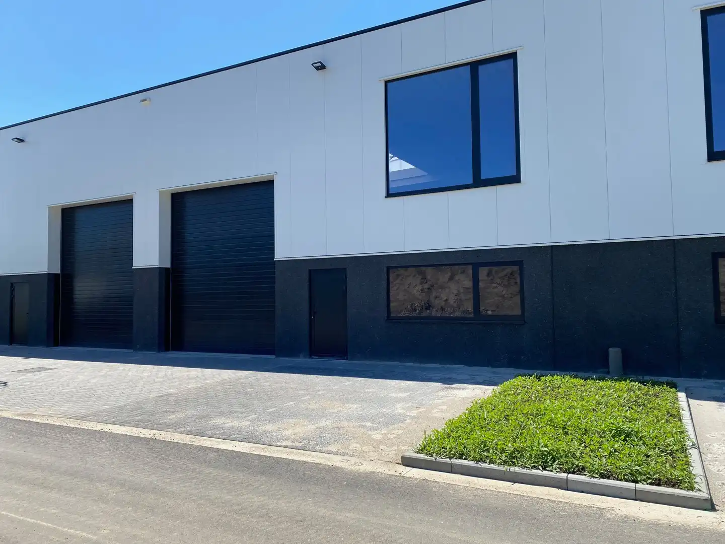 KMO unit met tussenverdiep foto 2