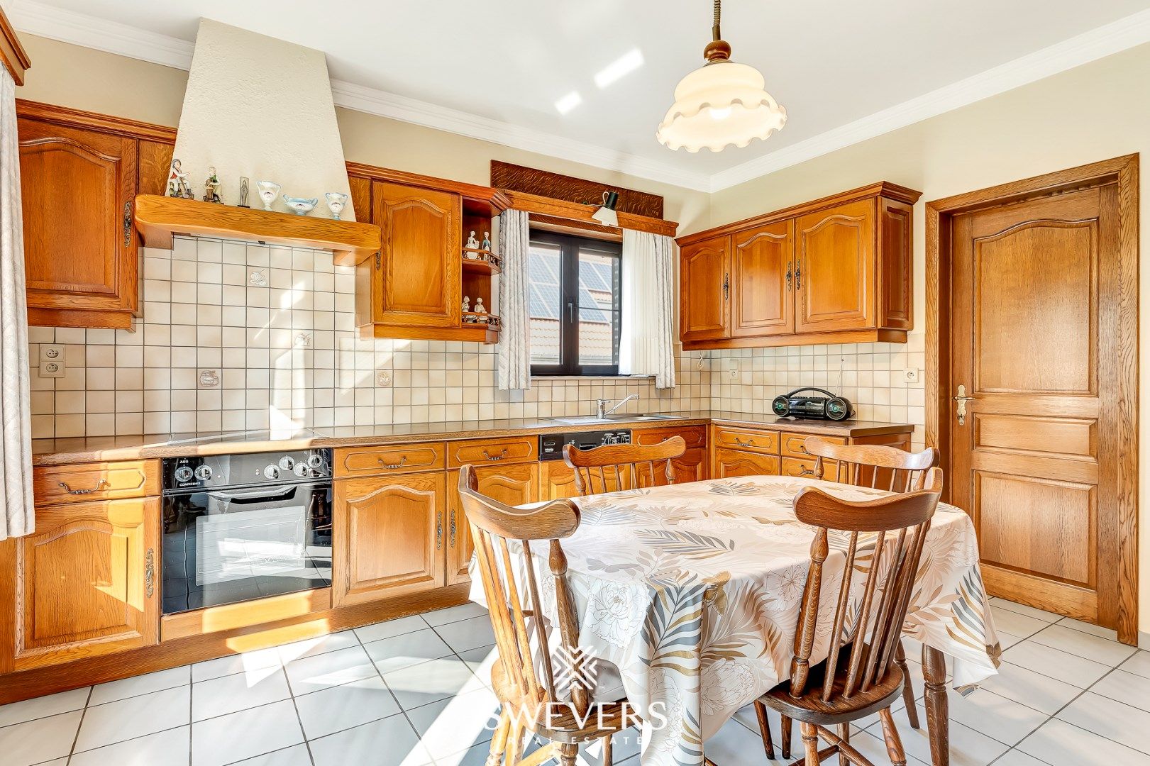 Riant landhuis met mogelijks een bouwgrond te Koersel foto 7