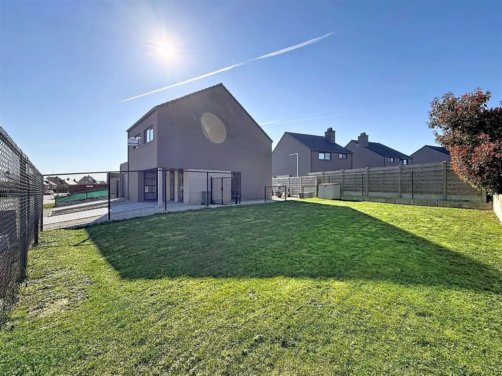 Instapklare open bebouwing, garage, 3 slpks en tuin, 4a 63ca foto 40