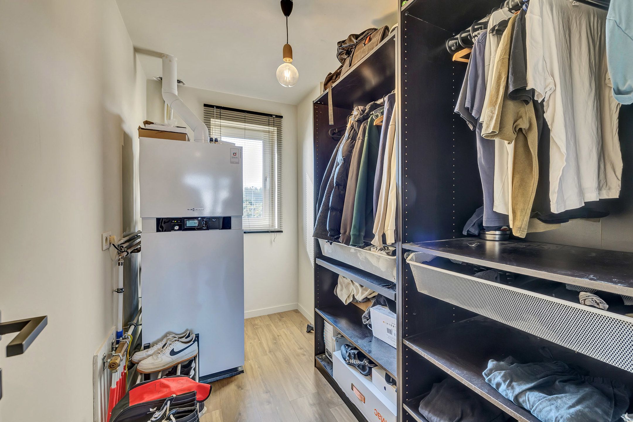 Prachtige woning met 4 slpks, tuin en garage foto 21