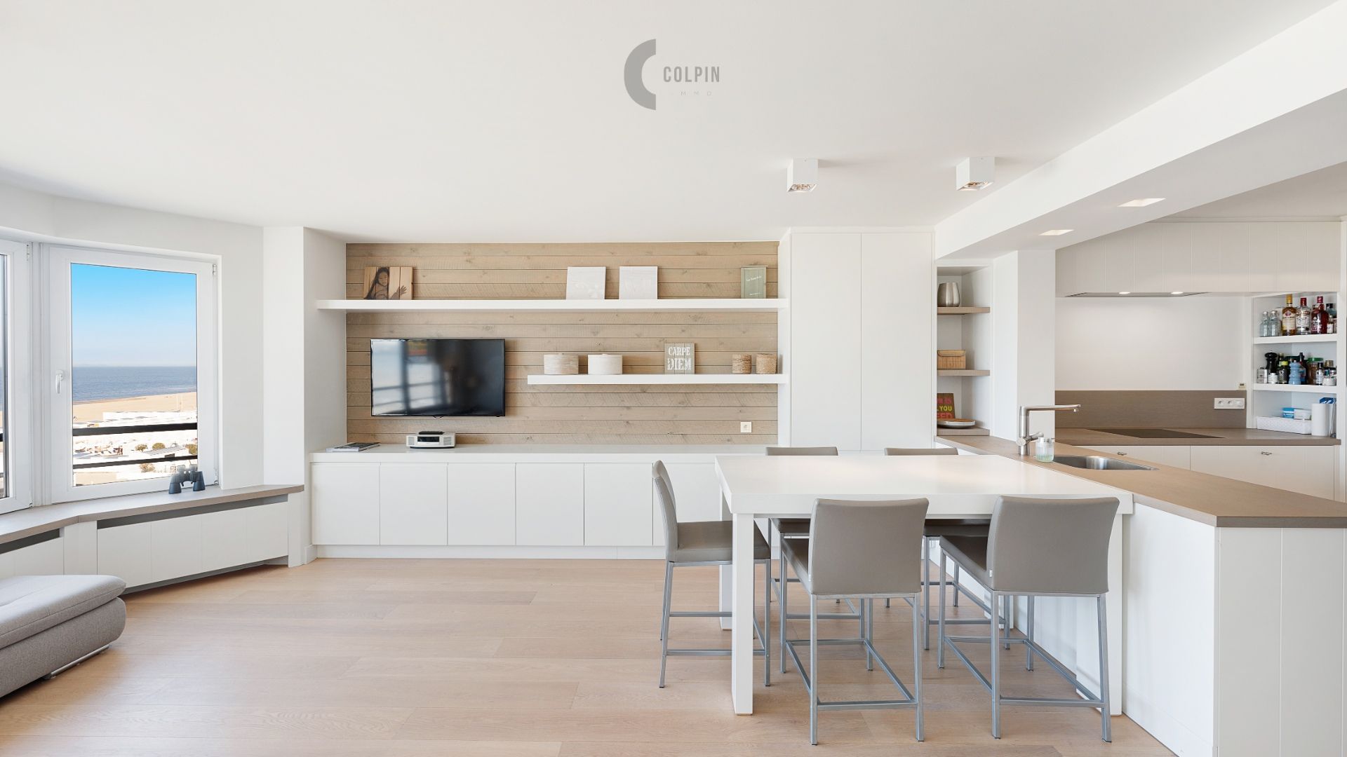 Instapklaar appartement op toplocatie in Heist met prachtig zeezicht foto 6