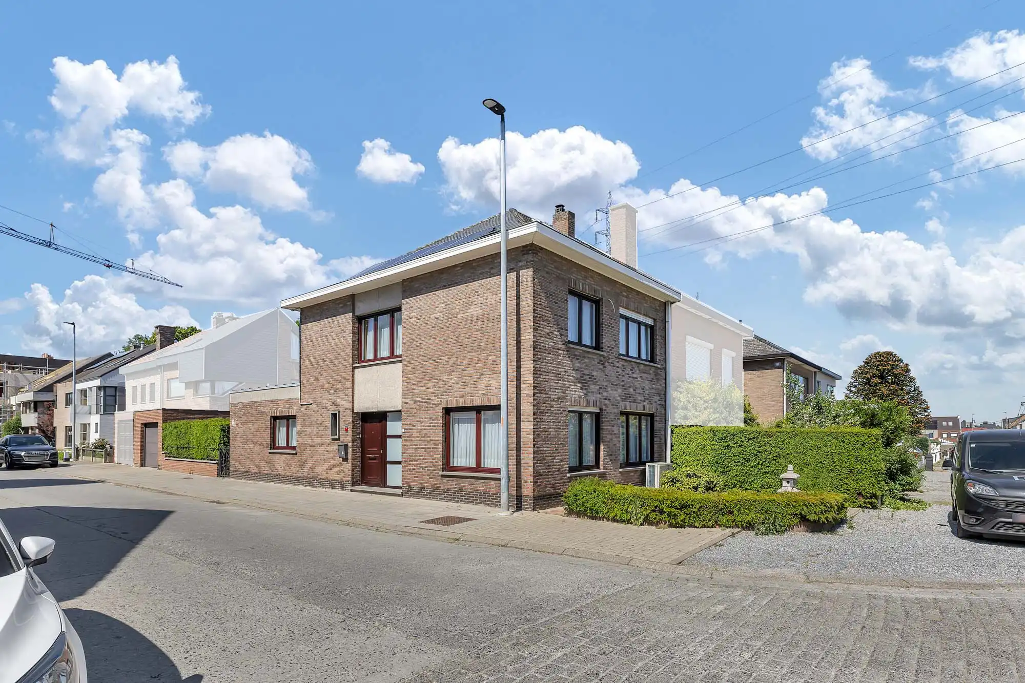 Instapklare woning met EPC B, 3 slpks, garage en tuin foto {{pictureIndex}}