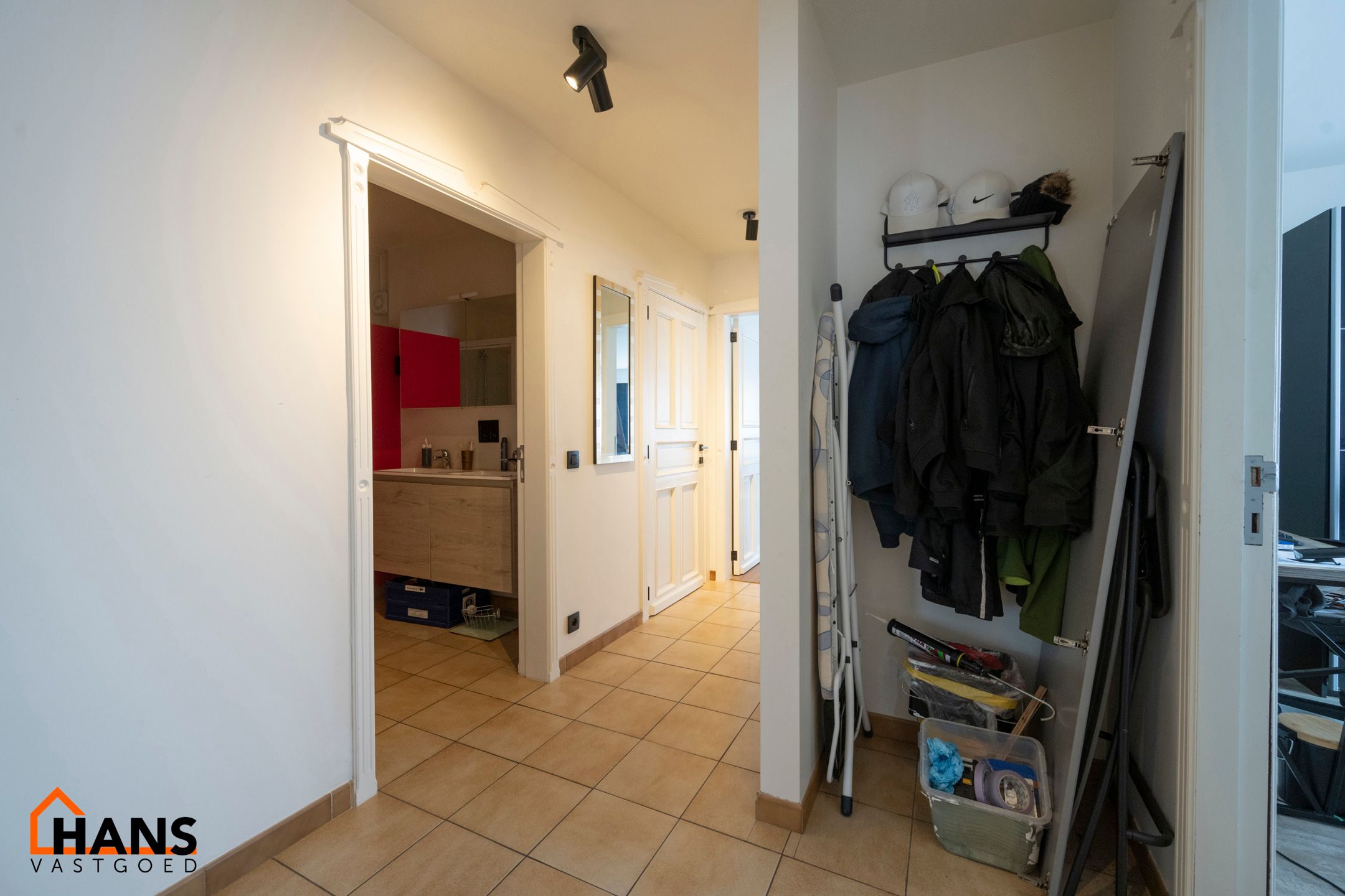 Ruim hoekappartement. foto 6