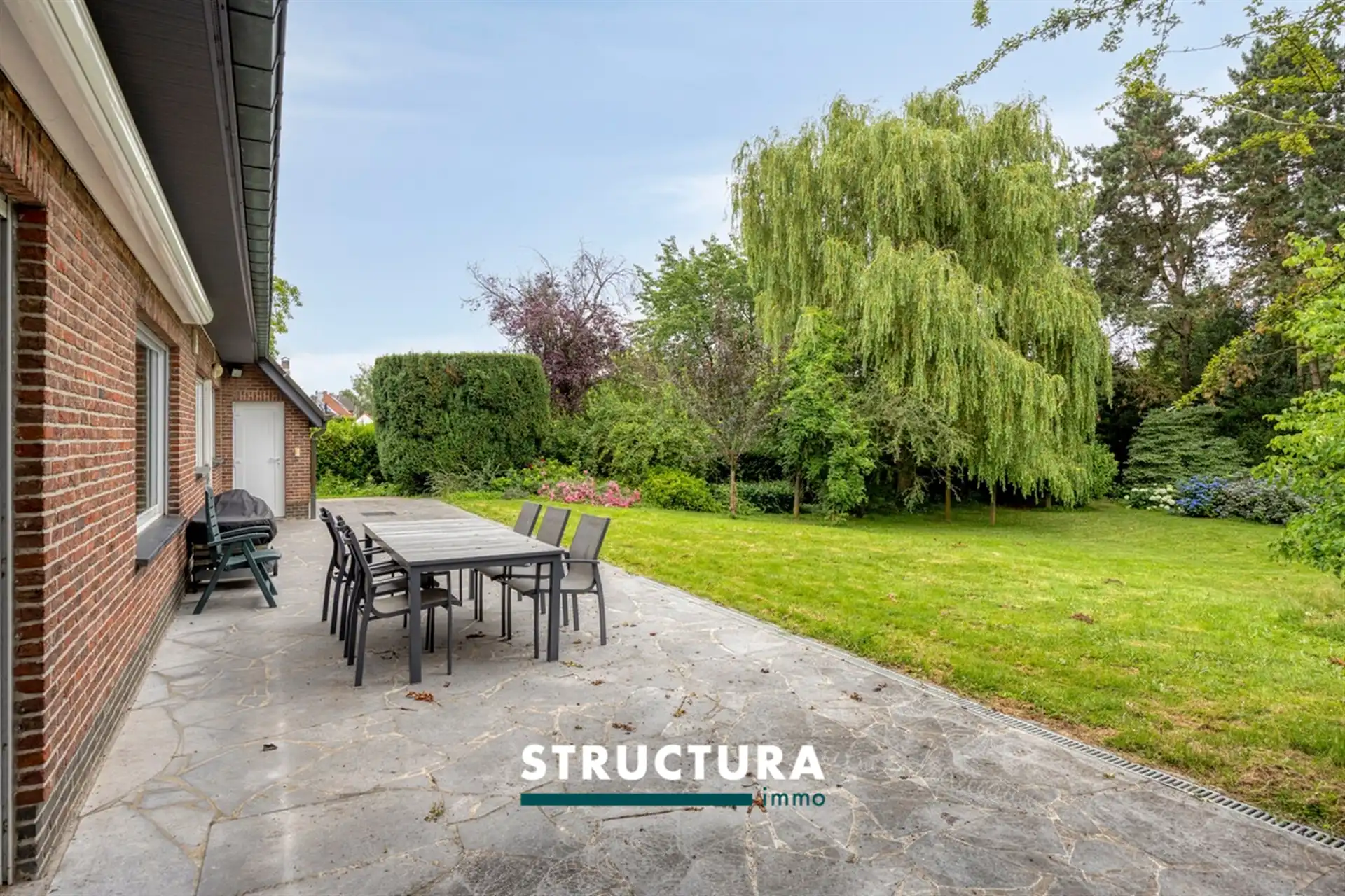 Villa met 4 slaapkamers en unieke tuin foto 9