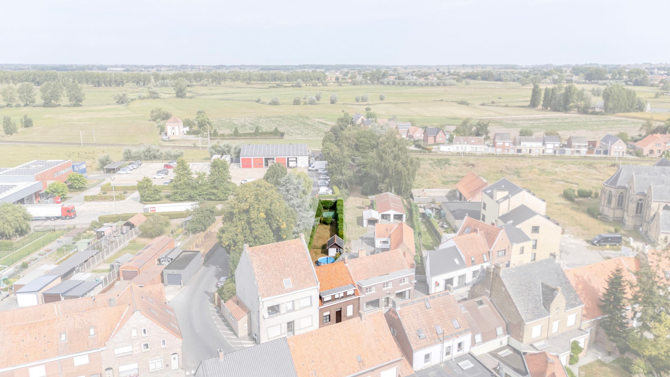 Charmante woning met tuin foto 2