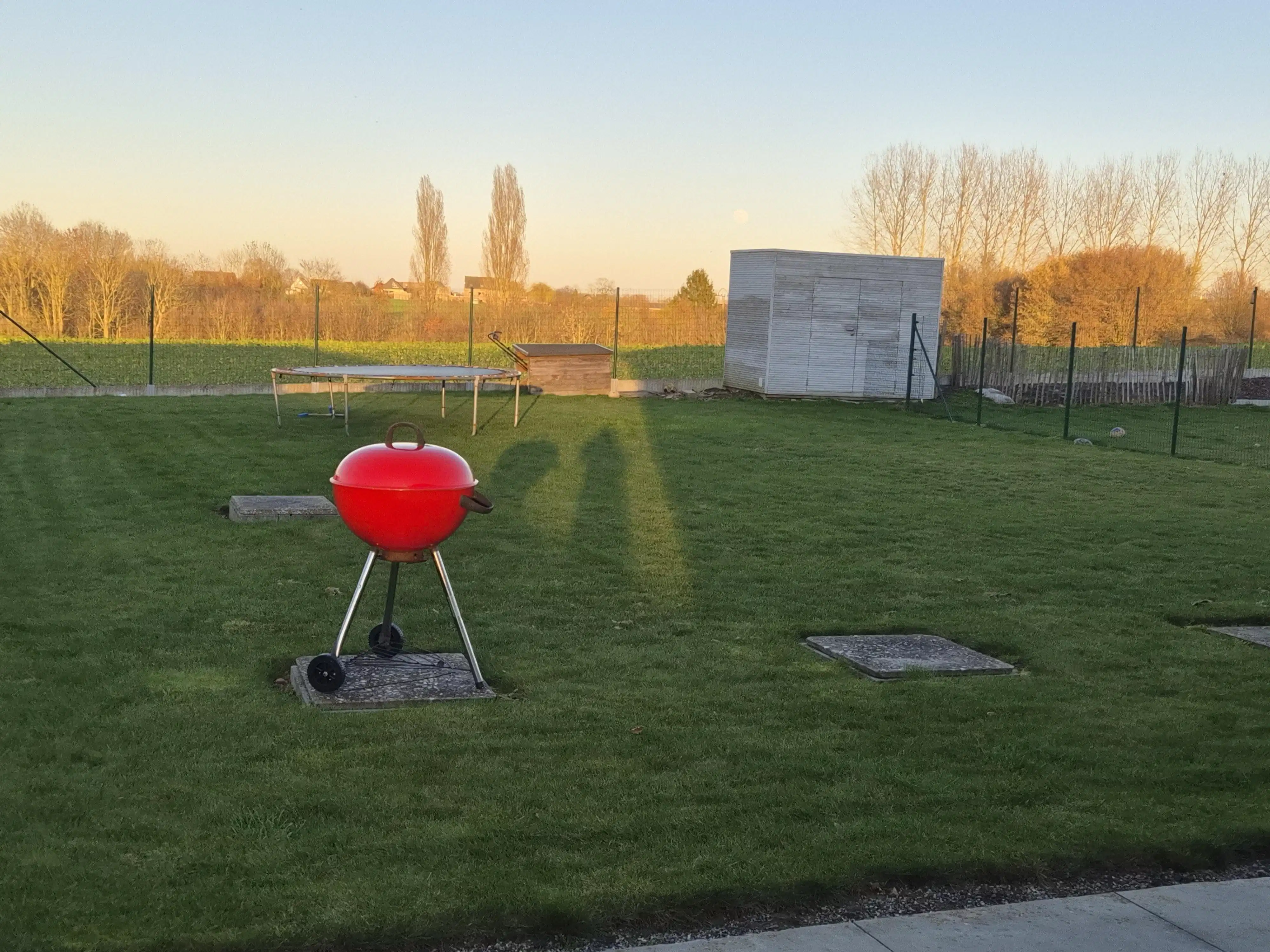 Prachtige nieuwbouwwoning van 195m² met terras v 40m², tuin, zonnepanelen en twee staanplaatsen. Aanrader! foto 22