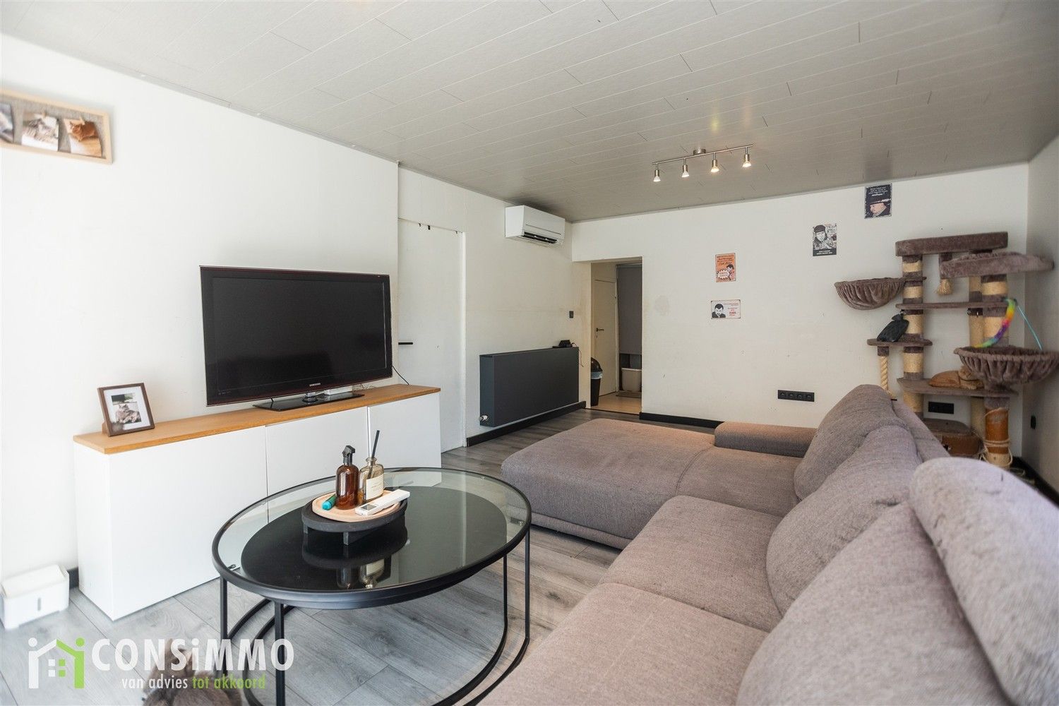Gelijkvloerse woning met veel potentieel - vergunde nieuwbouwmogelijkheid in Genk foto 5