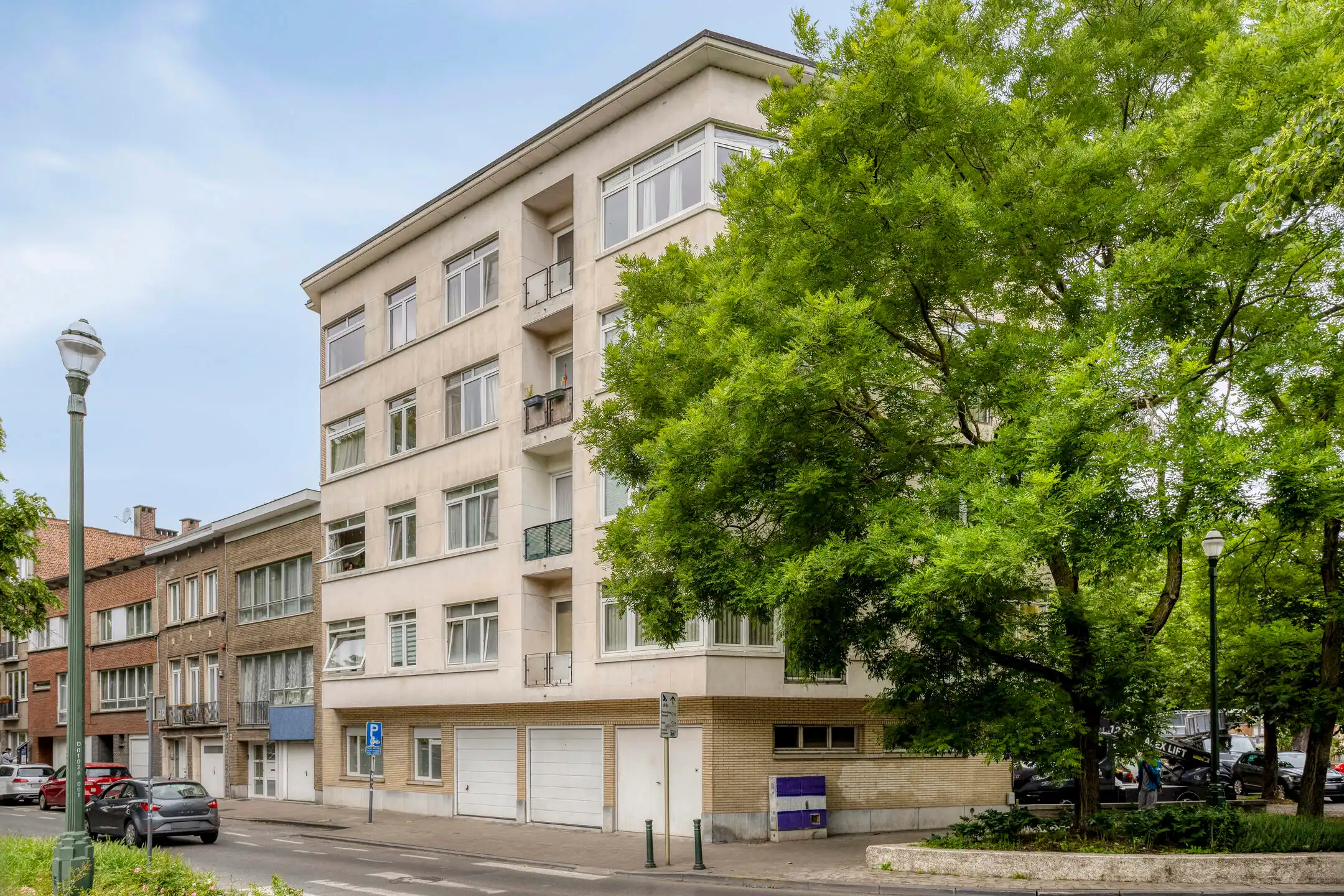 Instapklaar/gerenoveerd 1slaapkamerappartement op toplocatie foto 7