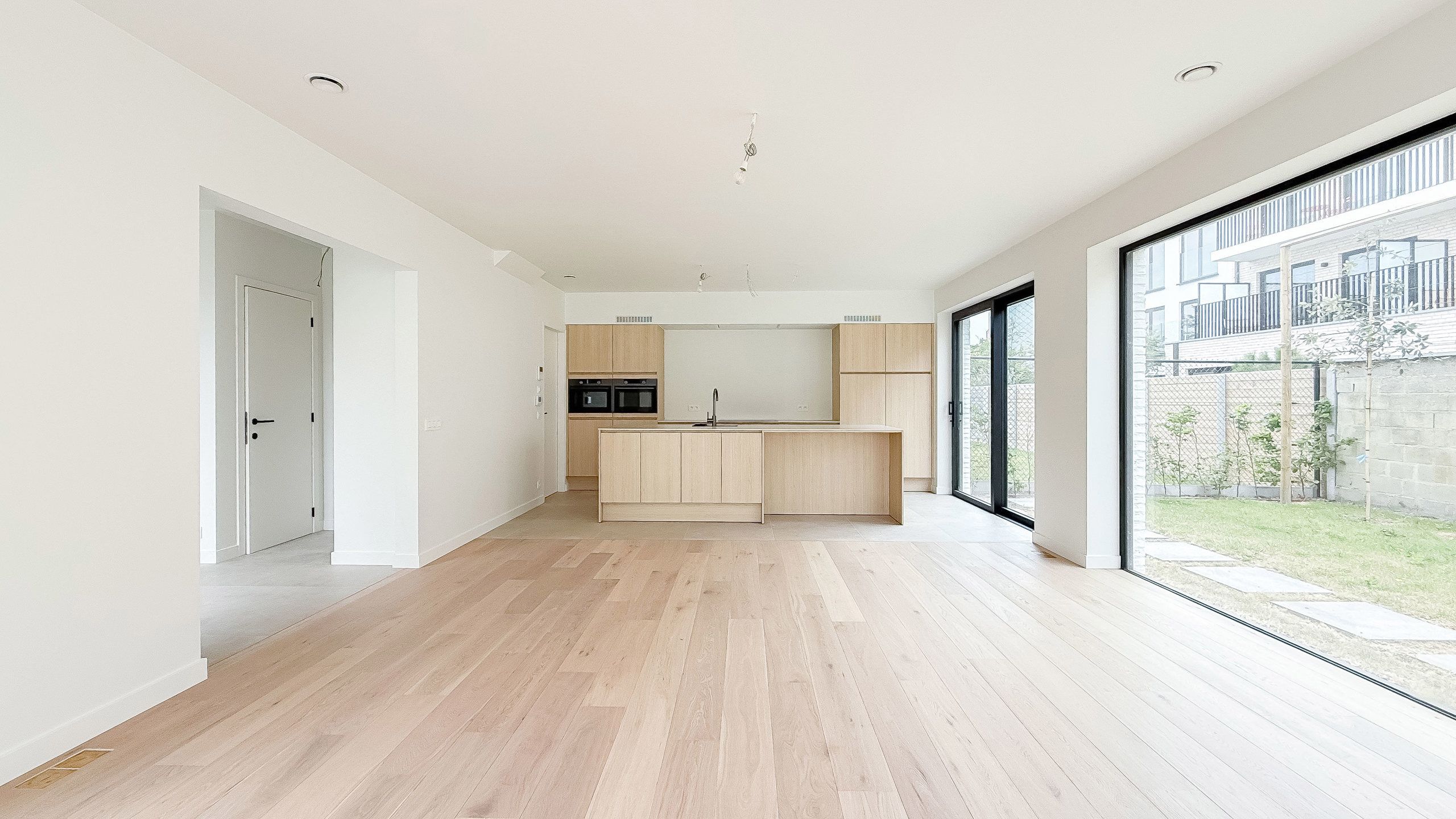Stijlvolle nieuwbouwwoning nabij het strand van Duinbergen.. foto 6