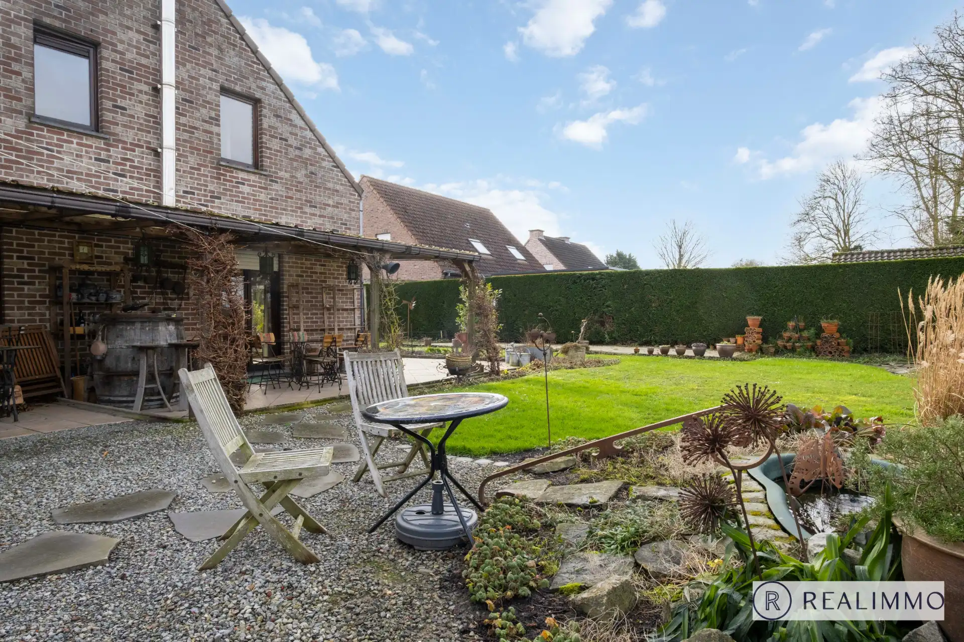 Charmante, goed onderhouden villa in résidentiële woonwijk! foto 9