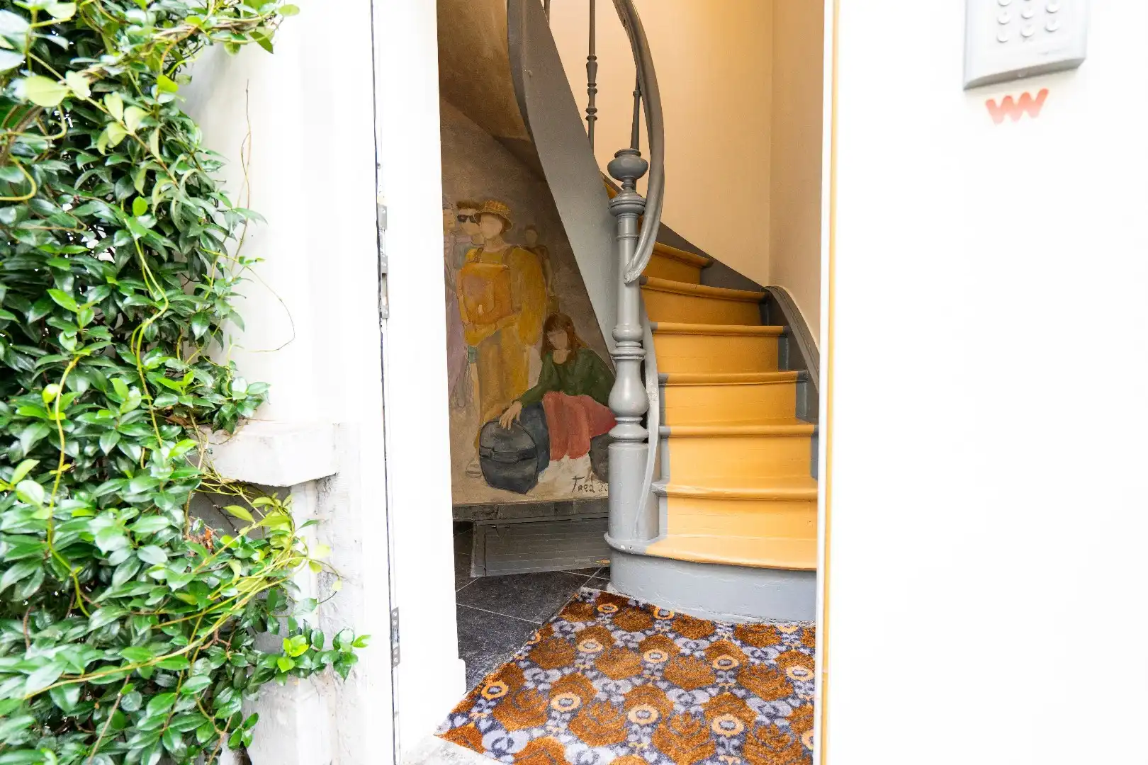 Iconisch hoekgebouw met met uitzonderlijk potentieel foto 5