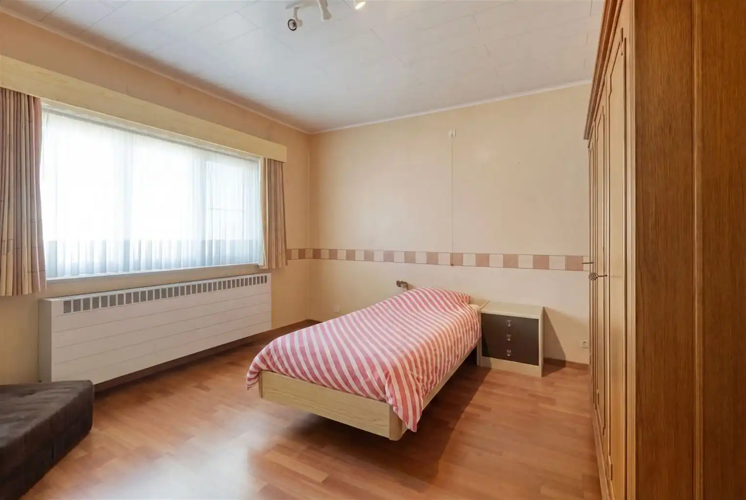 Karaktervolle, vrijstaande woning met 3 slaapkamers en inpandige garage op een prachtig perceel van 12a36ca te Maaseik foto 15