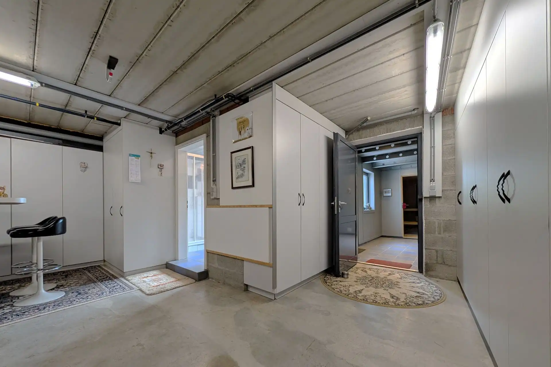 Grotestraat 332/2 – genieten van comfort, sauna, ruime inpandige garage, prachtig aangelegde tuin en een uniek uitzicht over de Maas! foto 28