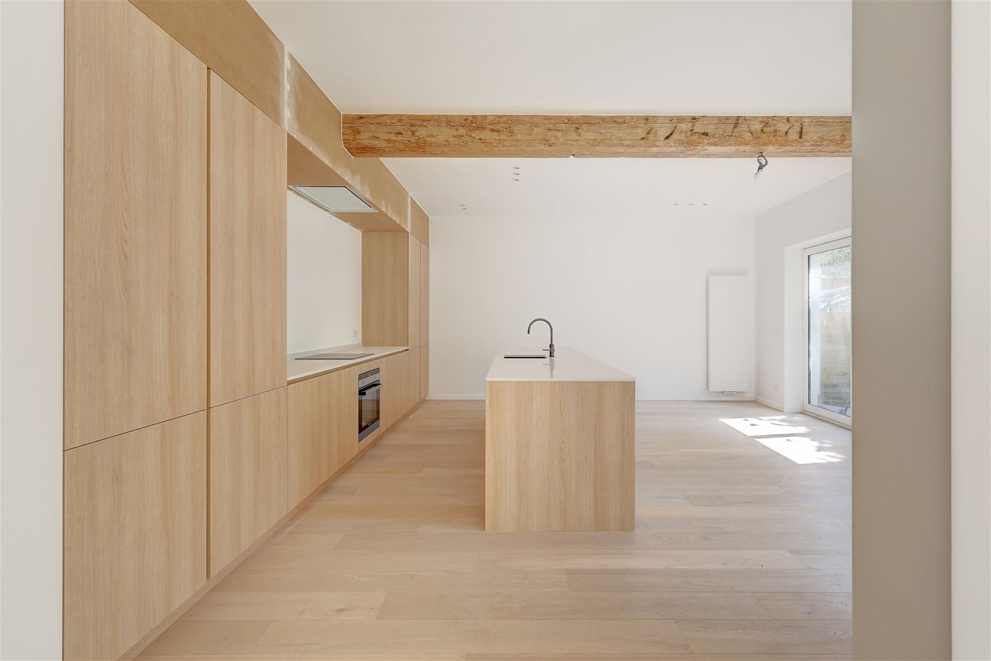 Prachtig gerenoveerd huis in binnengebied in centrum Kontich foto 3