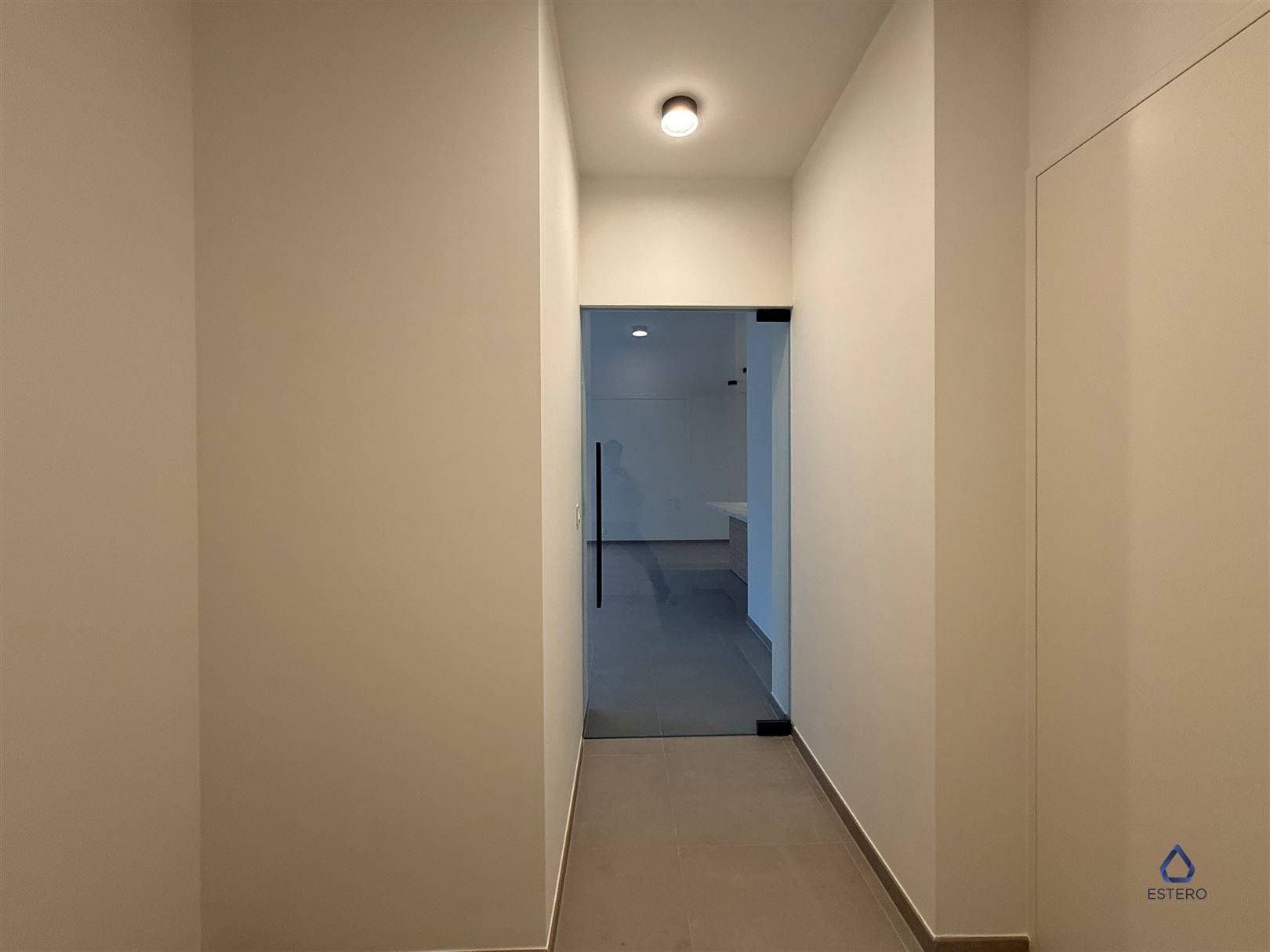 Energiezuinige nieuwbouwappartement met garagebox en gemeenschappelijk zwembad foto 3