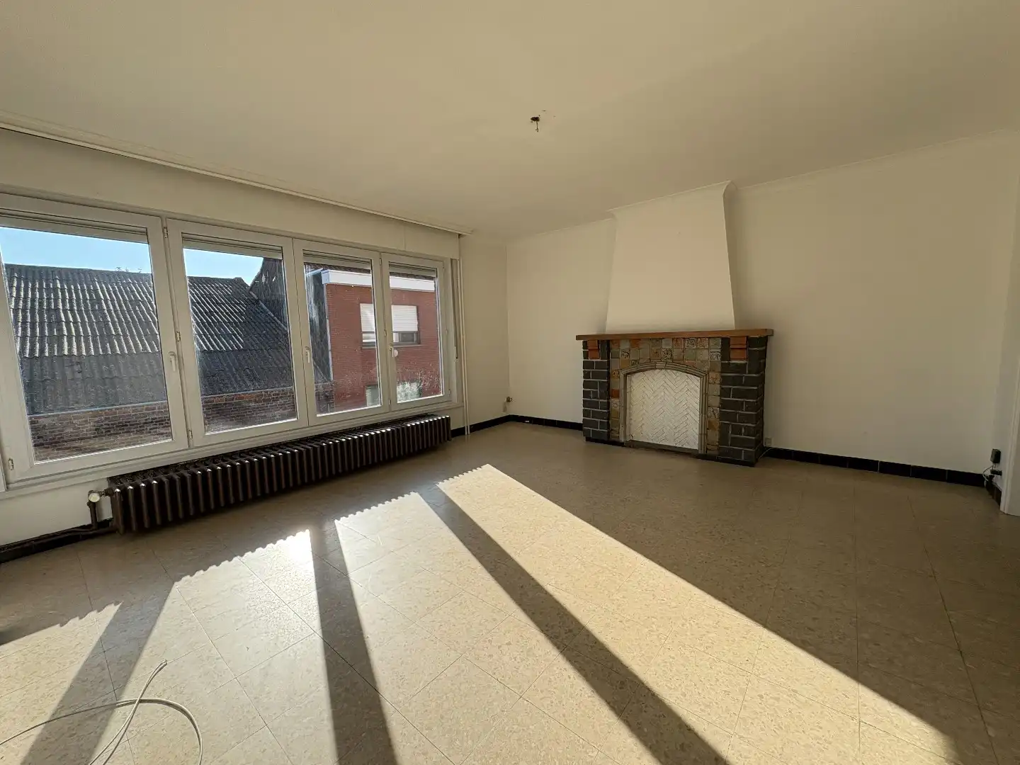 Bel-étage met 2 slaapkamers, garage en tuin! foto 2