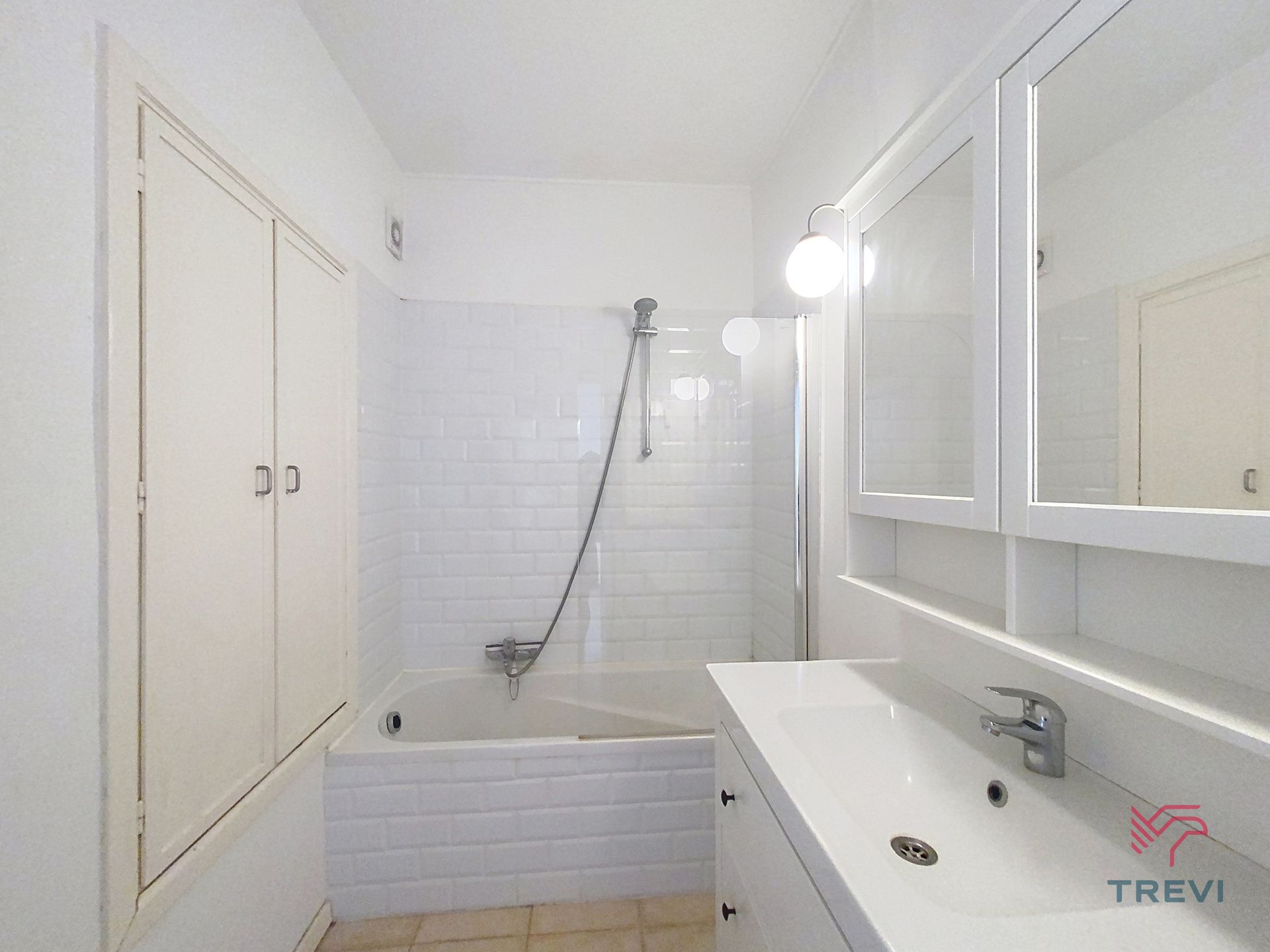 Appartement met 2 slaapkamers en parkeerplaats foto 12