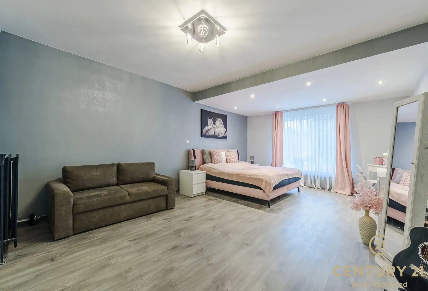 Gerenoveerde vrijstaande villa met verwarmd zwembad foto 10