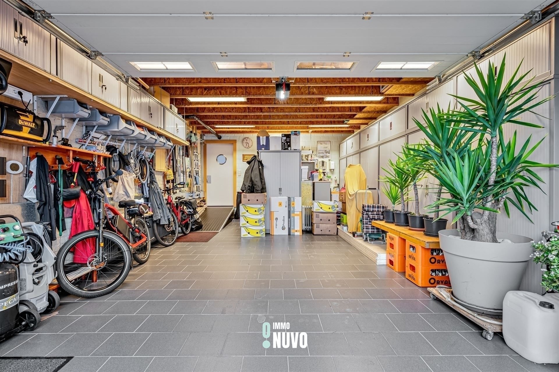 Unieke dorpswoning met bijhuis en tuin te Ternat foto 29