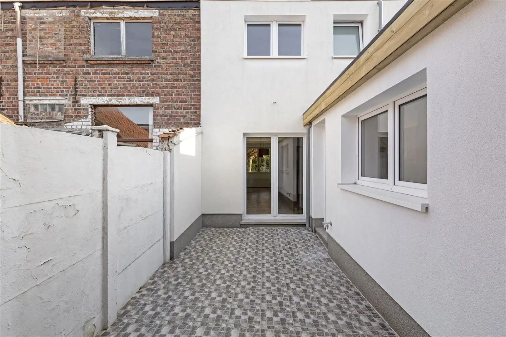 Volledig gerenoveerde instapkare woning ! foto 20