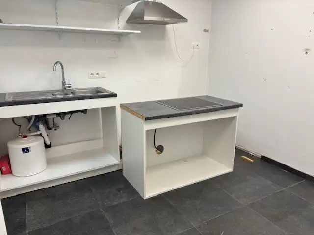 Handelsruimte in de commerciële straat van Bredene Duinen foto 5